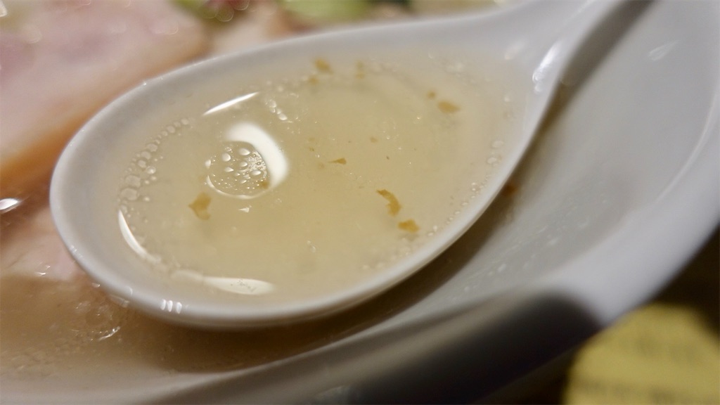 淡路町 塩生姜らー麺専門店 MANNISH 淡路町本店 塩生姜らー麺 味玉入り