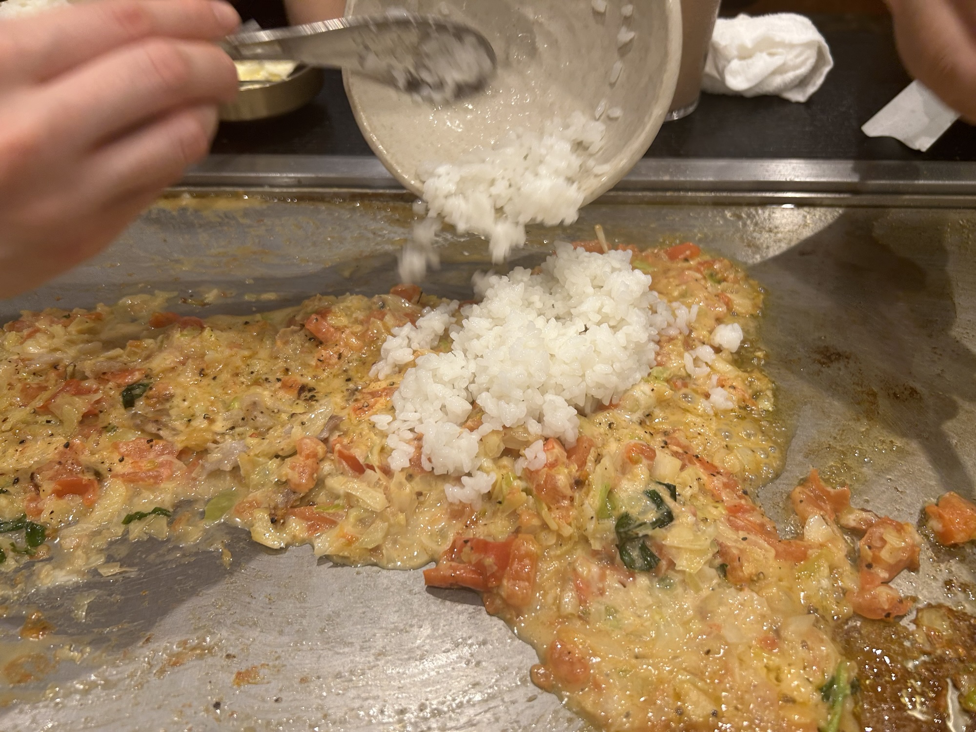 学芸大学 だしともんじゃ 学芸大学店 トマトたっぷりマルゲリータもんじゃ