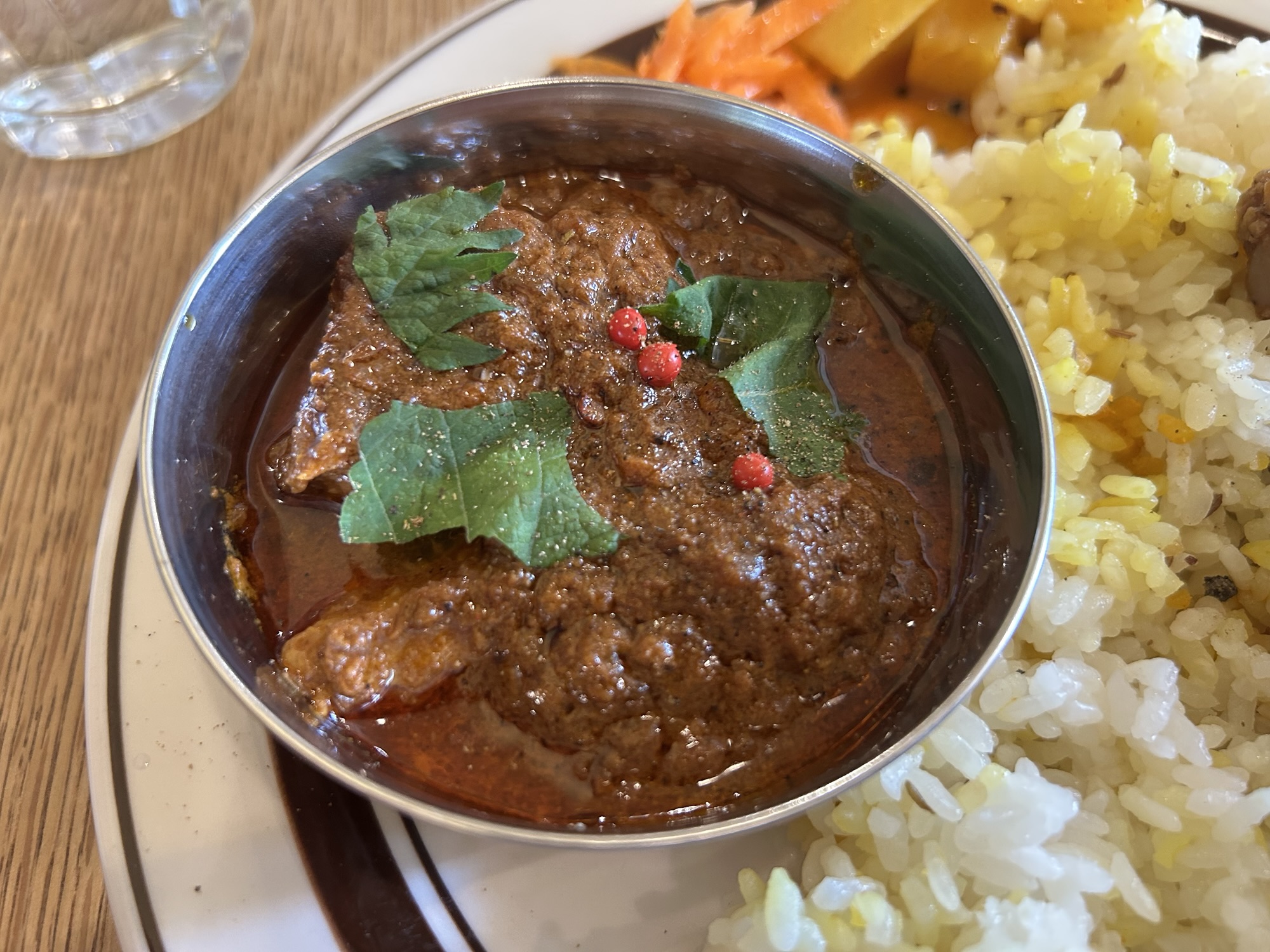 高円寺 negombo33 2種盛り