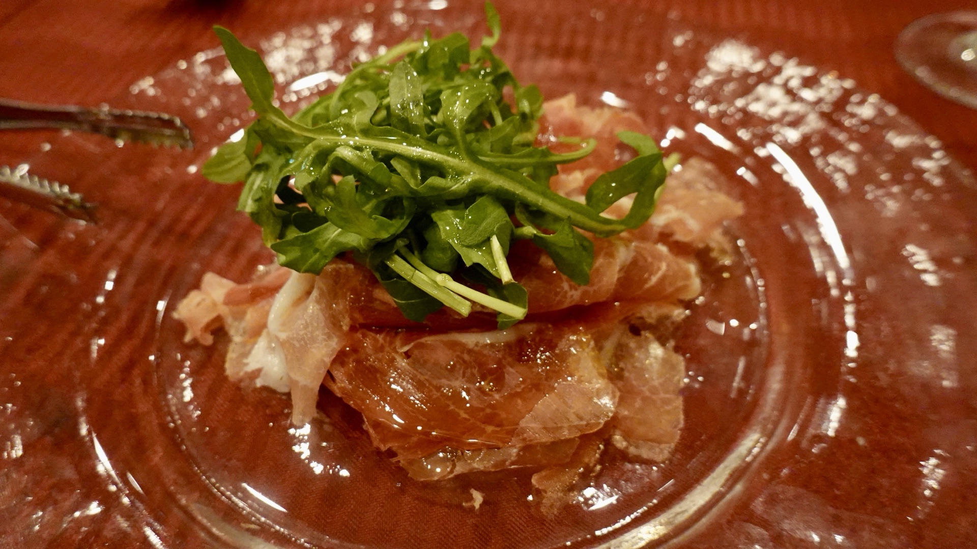 町屋 トゥッティ 最高級スペイン産ハモンセラーノ原木・グランレゼルバ24か月熟成