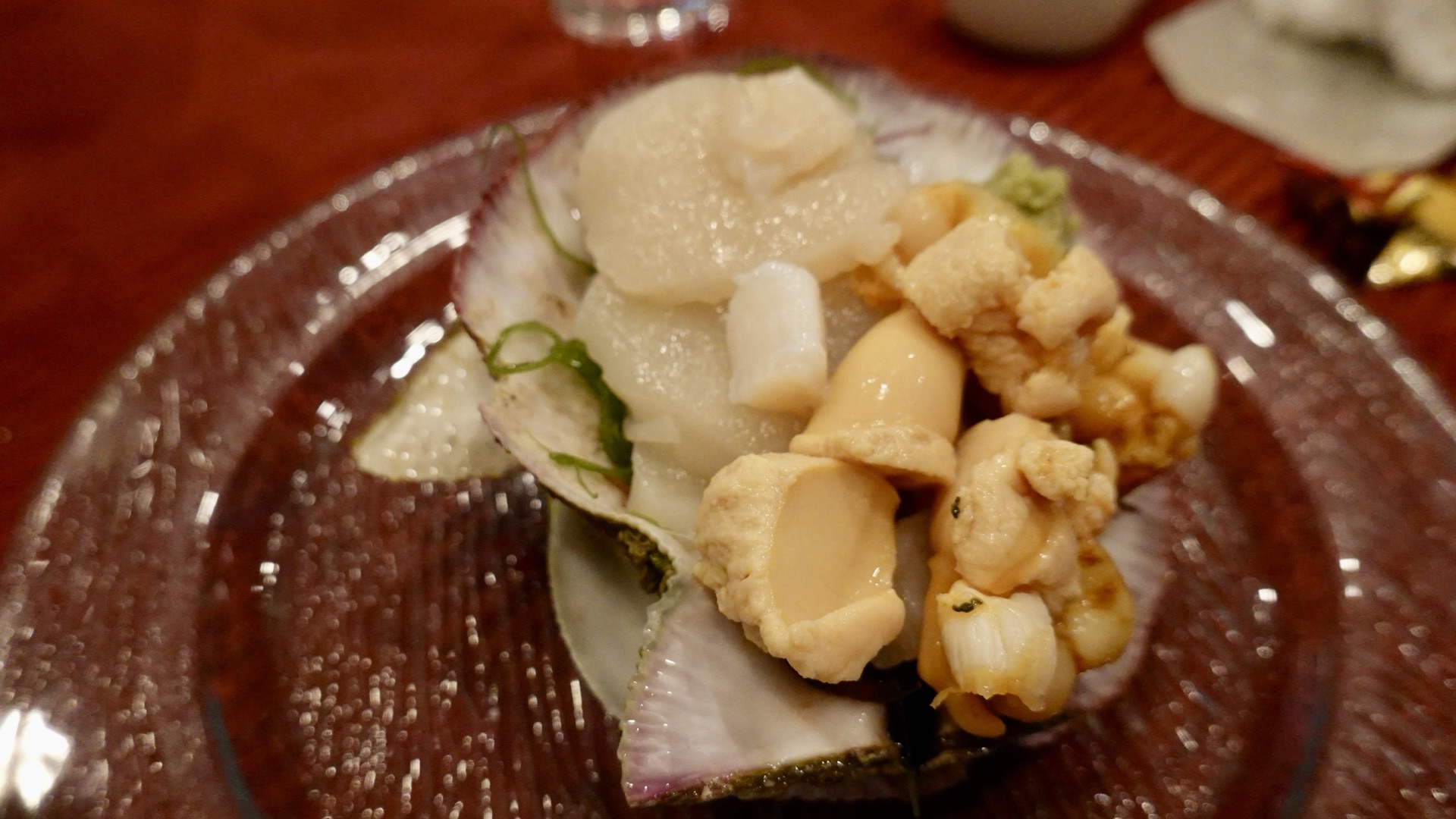 町屋 トゥッティ きんちゃく貝の刺身