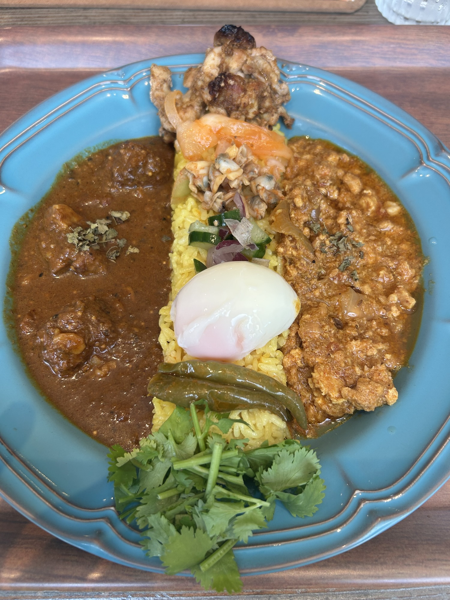 立川 カレー会議室 スパイスカレー2種盛