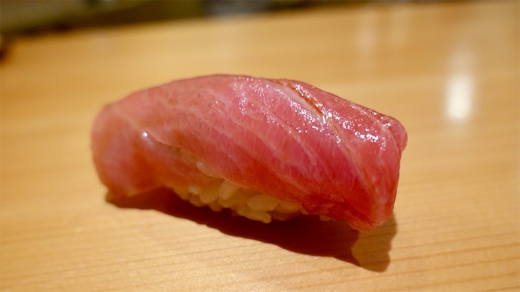 白金 鮨 まつうら マグロ
