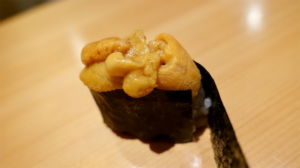 白金 鮨 まつうら バフンウニ