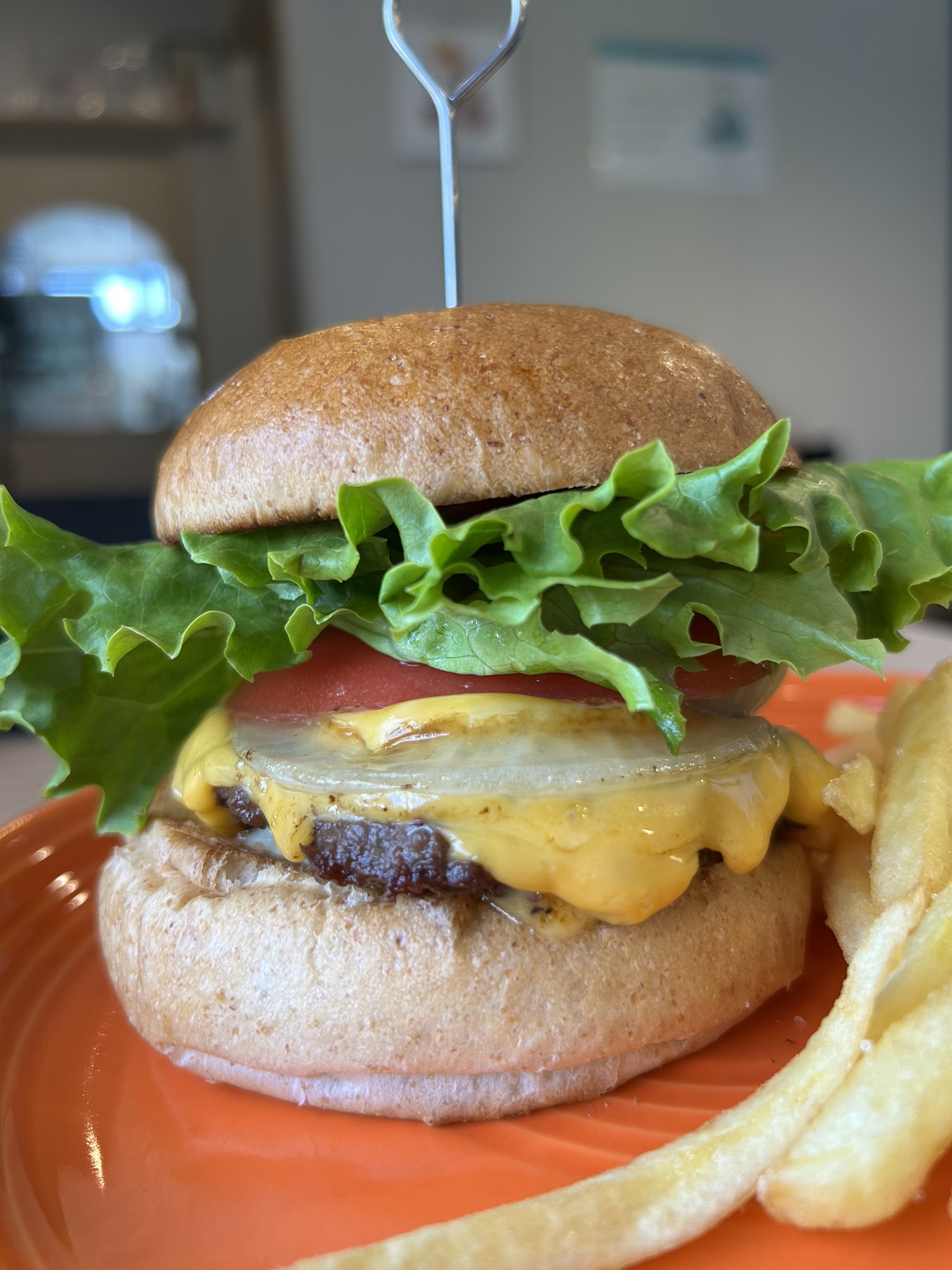 平尾 JILL’s BURGER 和牛チーズバーガー