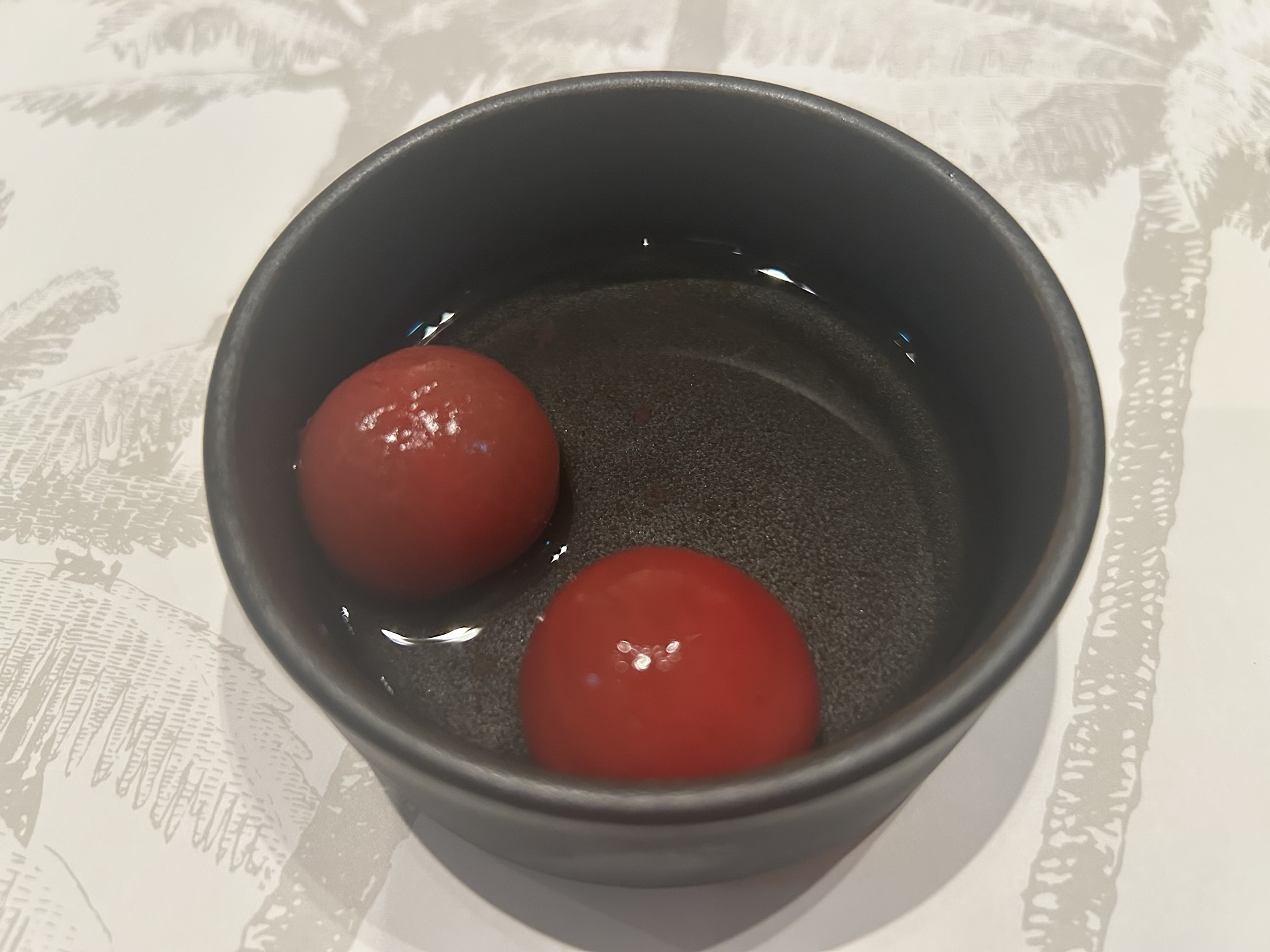 丸の内 CHATTERBOX CAFE チェリートマトのマリネ