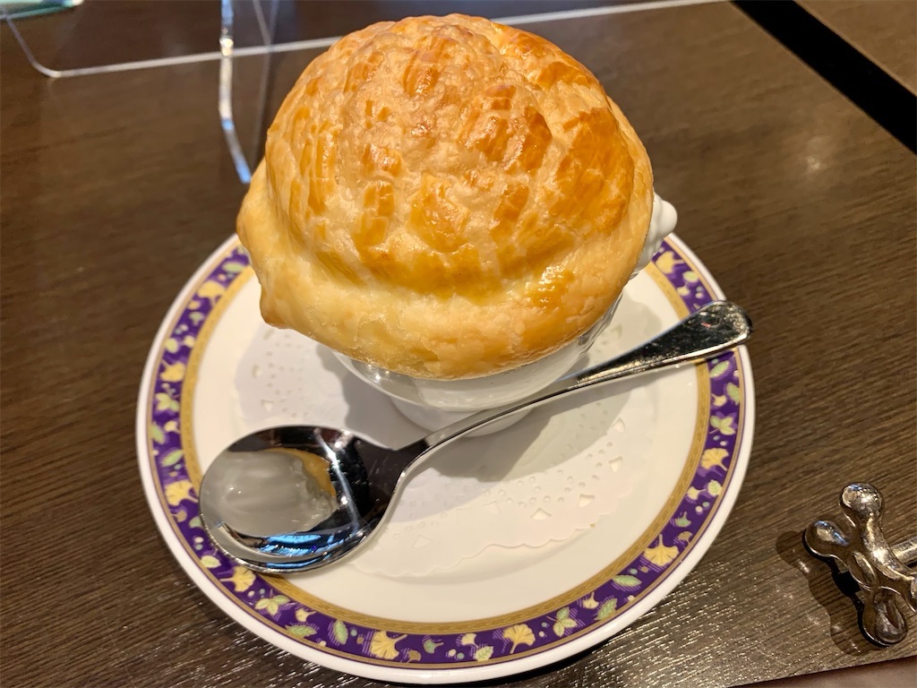 品川 リュクス ダイニング ハプナ オマール海老と野菜のフリカッセ パイ包み焼き