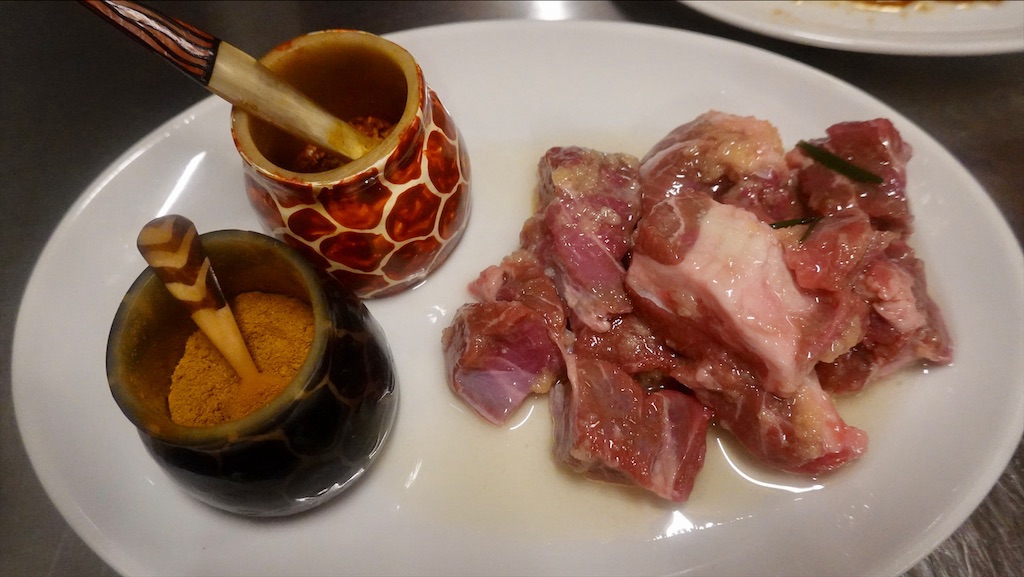 池尻大橋 焼肉ケニヤ 仔羊 もも肉 チェニジアスパイス