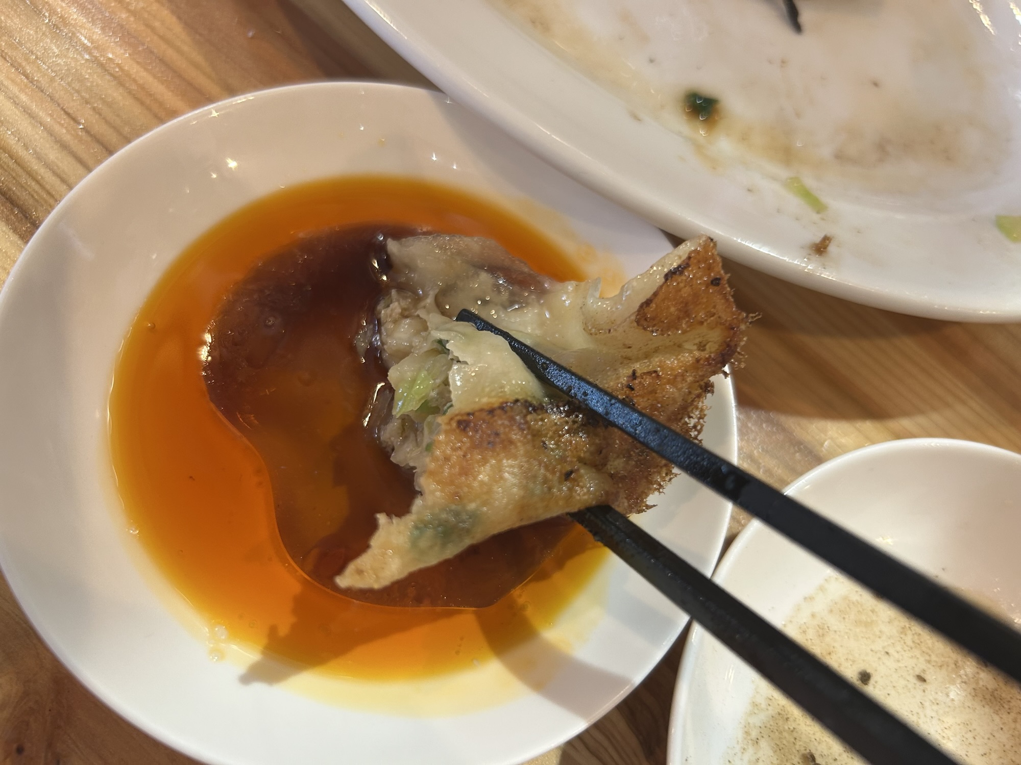 稲城長沼 ぎょうざのマルホン ちょい飲みセット