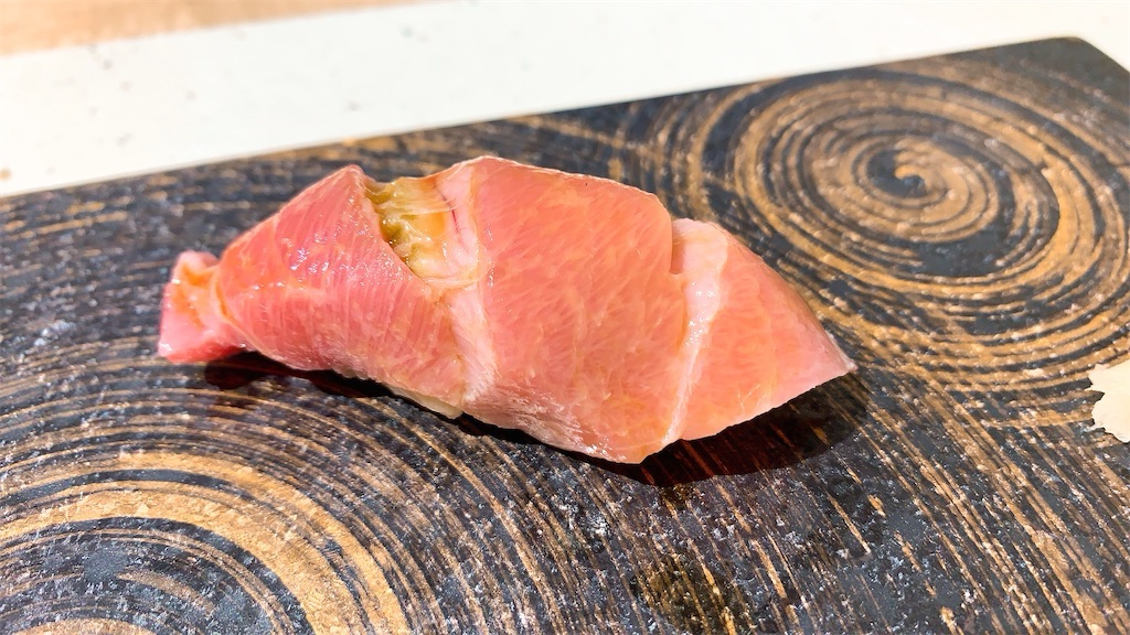 麻布十番 立ち食い鮨 まさ 大トロ