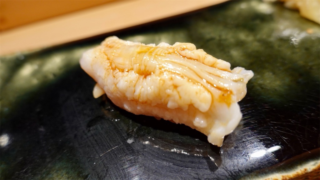 築地市場 鮨 崚 石垣貝