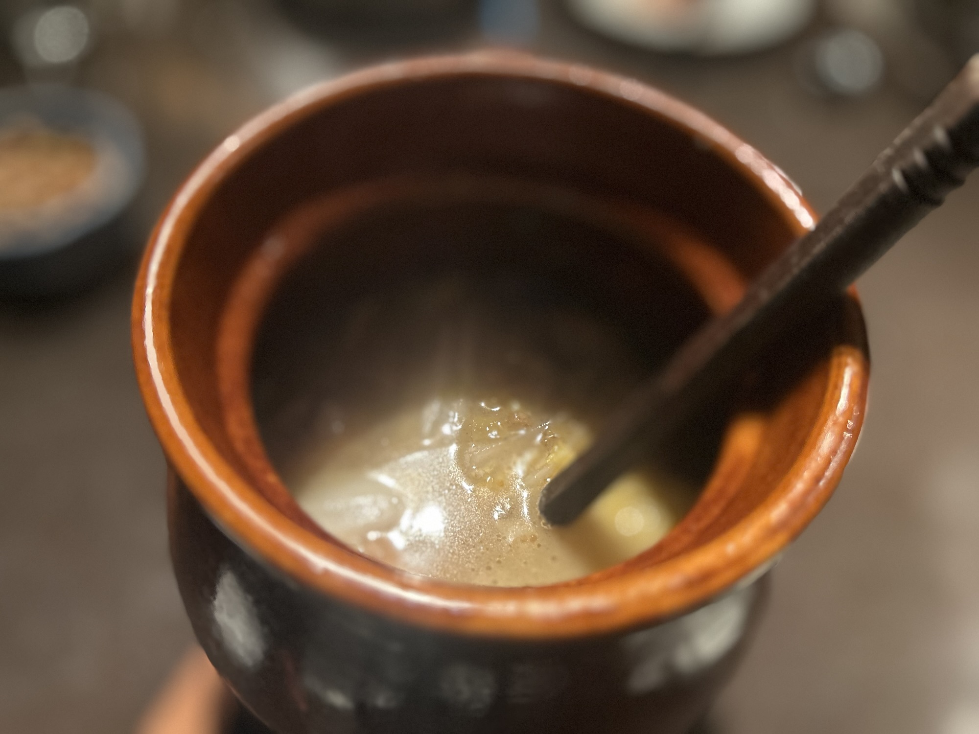六本木 黒猫夜 六本木店 大山鶏の薬膳スープ