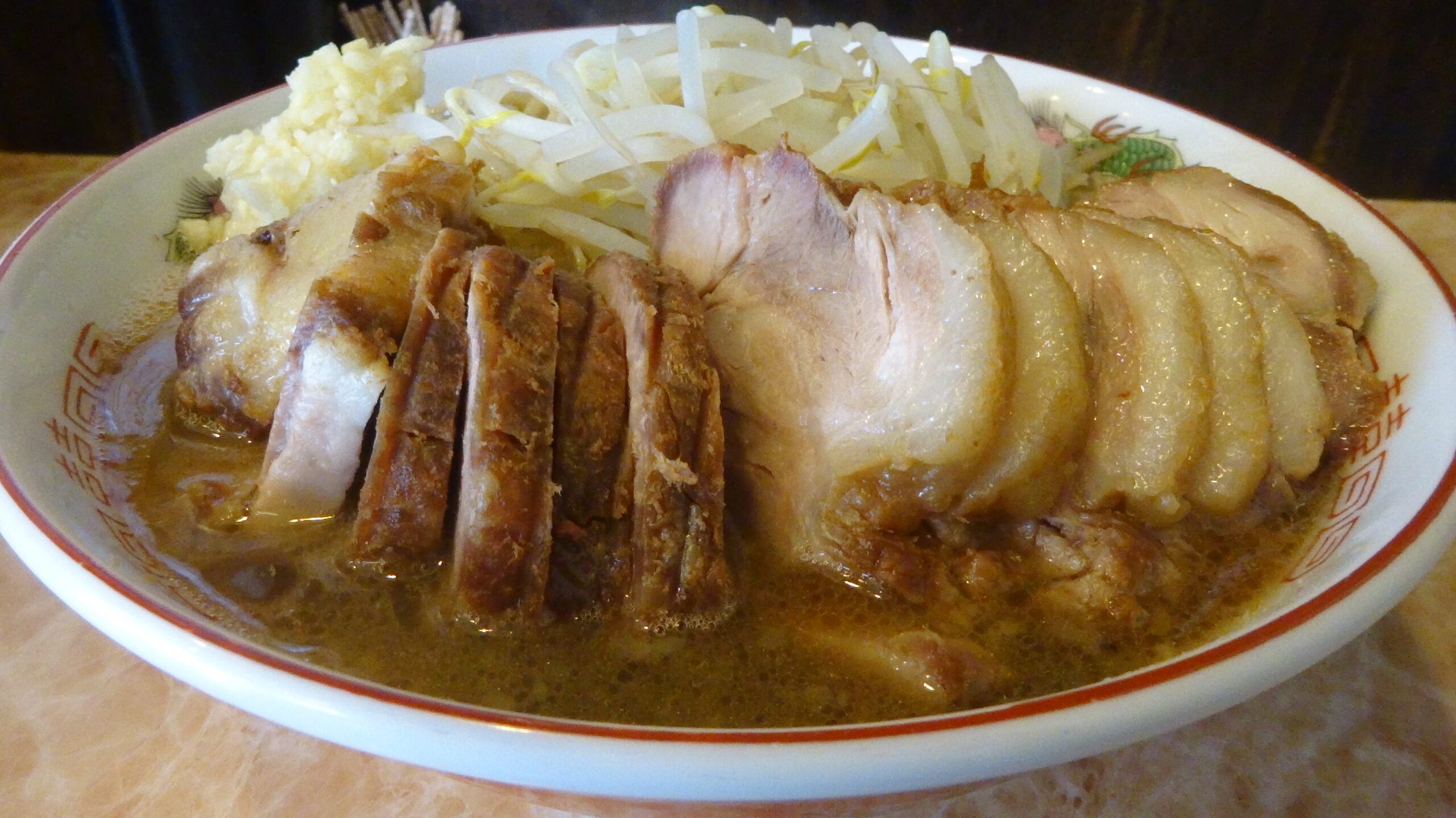 肉汁らーめん 公