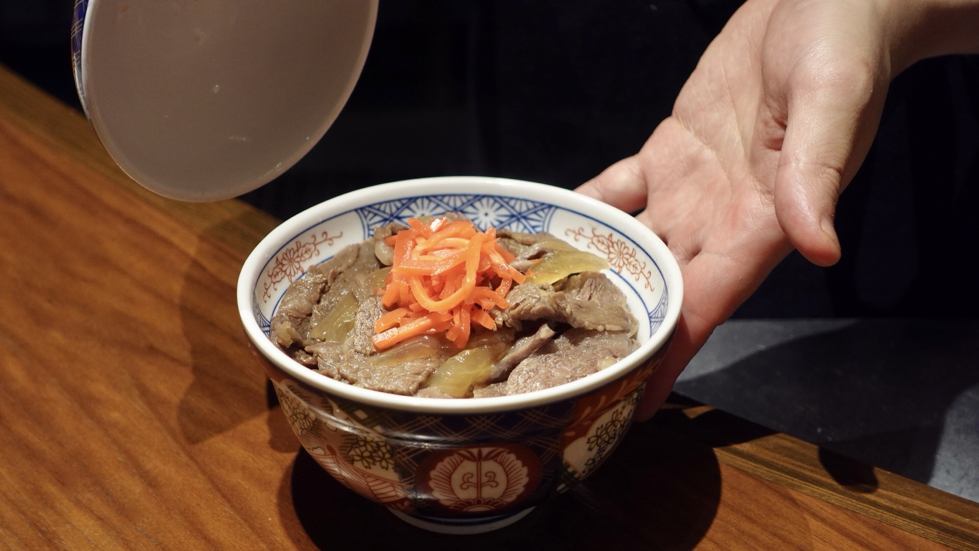 虎ノ門 ボッテゴン 牛丼