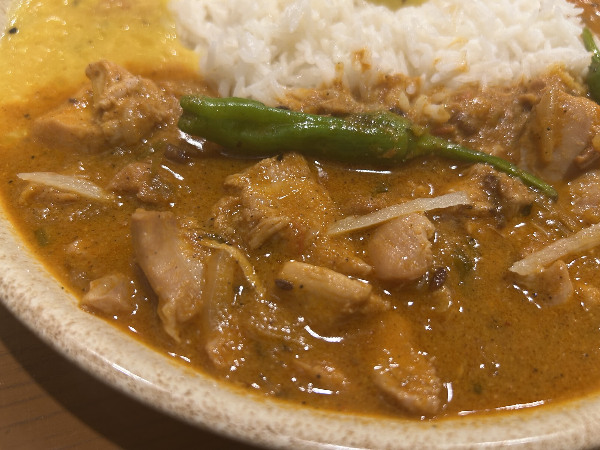 目黒 SPICECURRY KERAKU チキンバターカラヒ