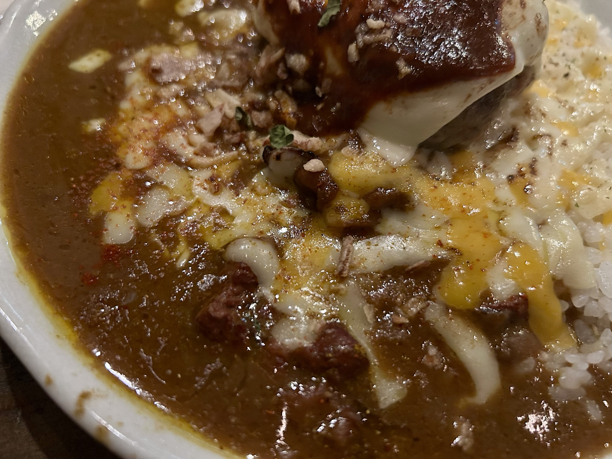 府中 カレーダイニングChai 焼きチーズハンバーグカレー