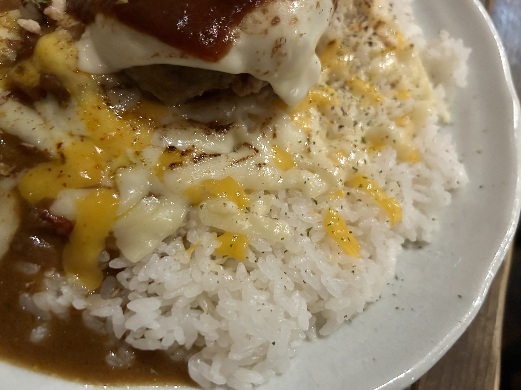府中 カレーダイニングChai 焼きチーズハンバーグカレー