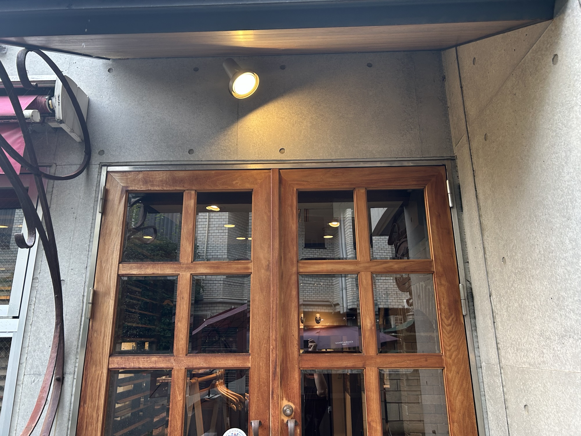 立川 Pizzeria YUICIRO & A 外観