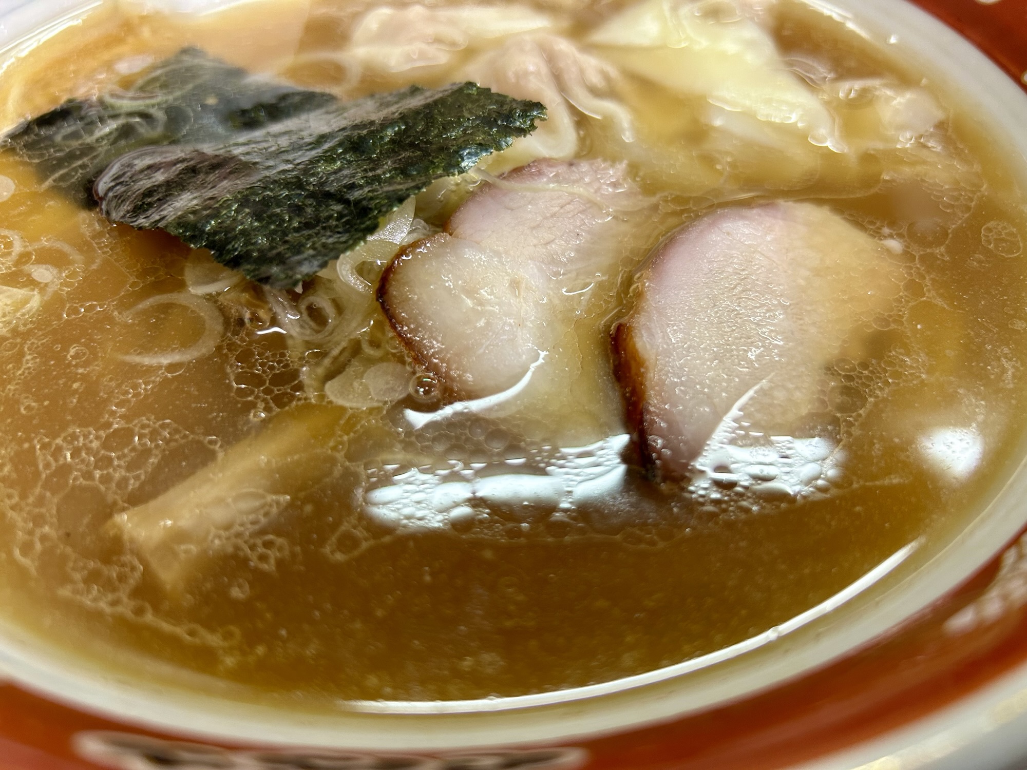 目黒 支那ソバ かづ屋 ワンタンメン