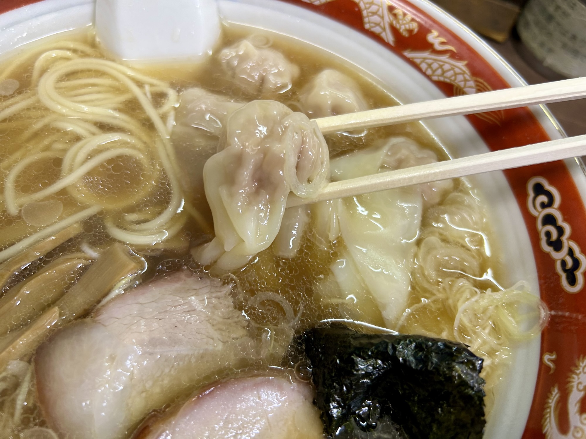 目黒 支那ソバ かづ屋 ワンタンメン