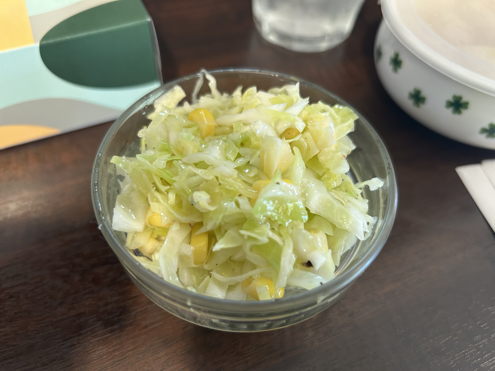 目黒 カレバカ世紀 サラダ
