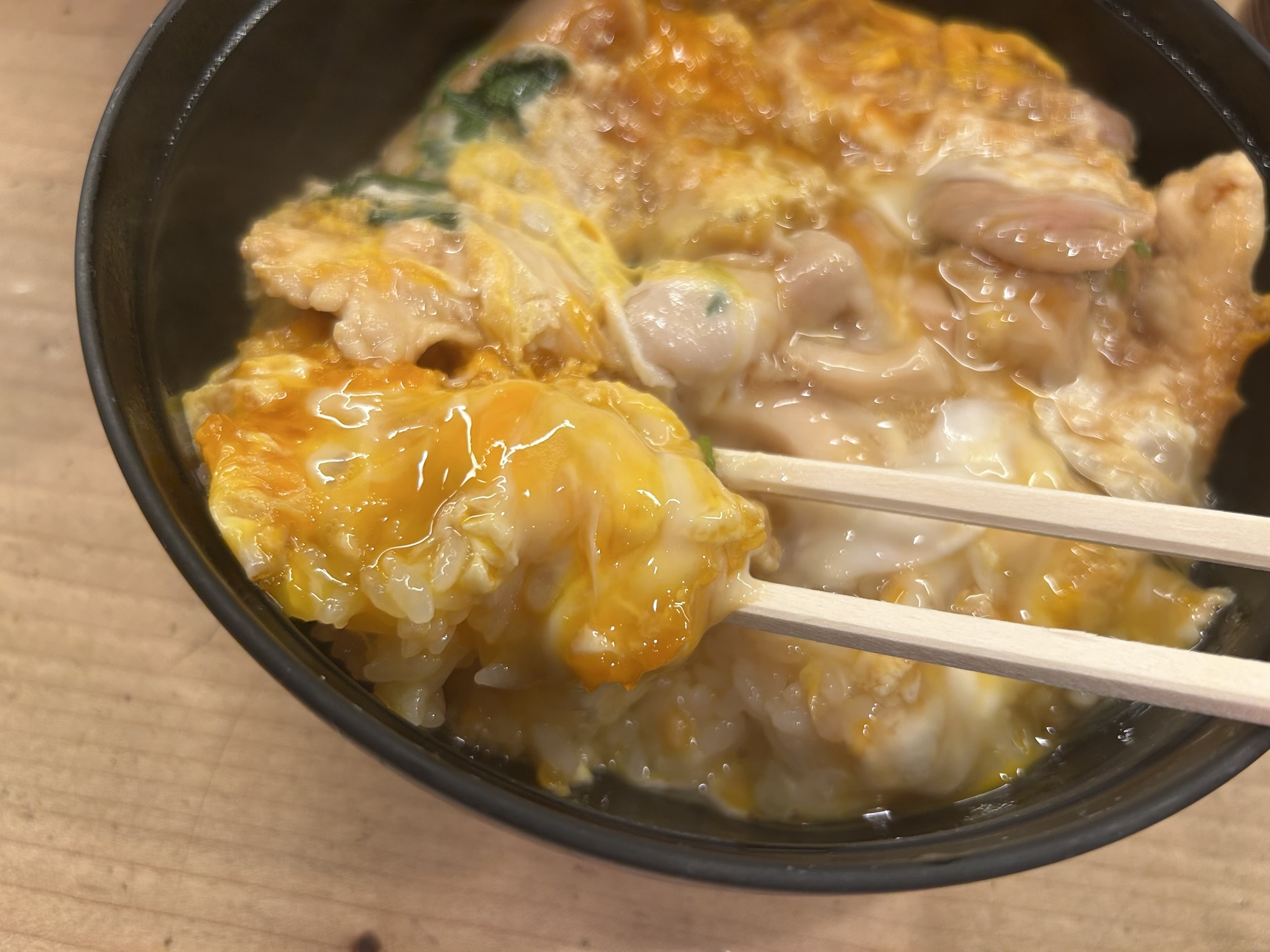 末広町 鳥つね自然洞 親子丼