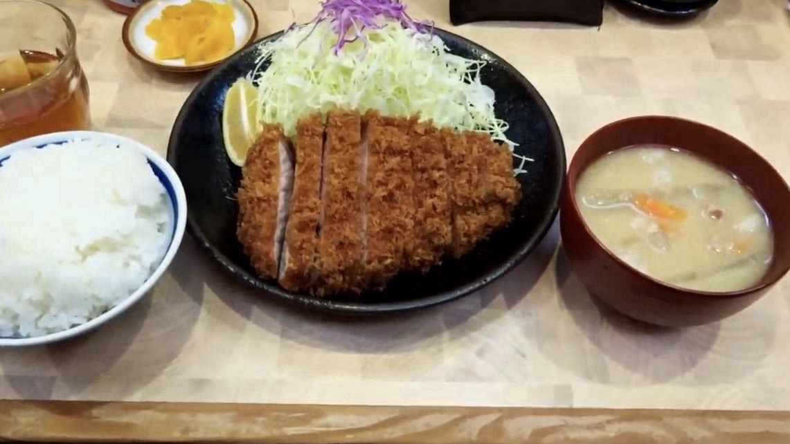 とんかつ檍のカレー屋 いっぺこっぺ 秋葉原店