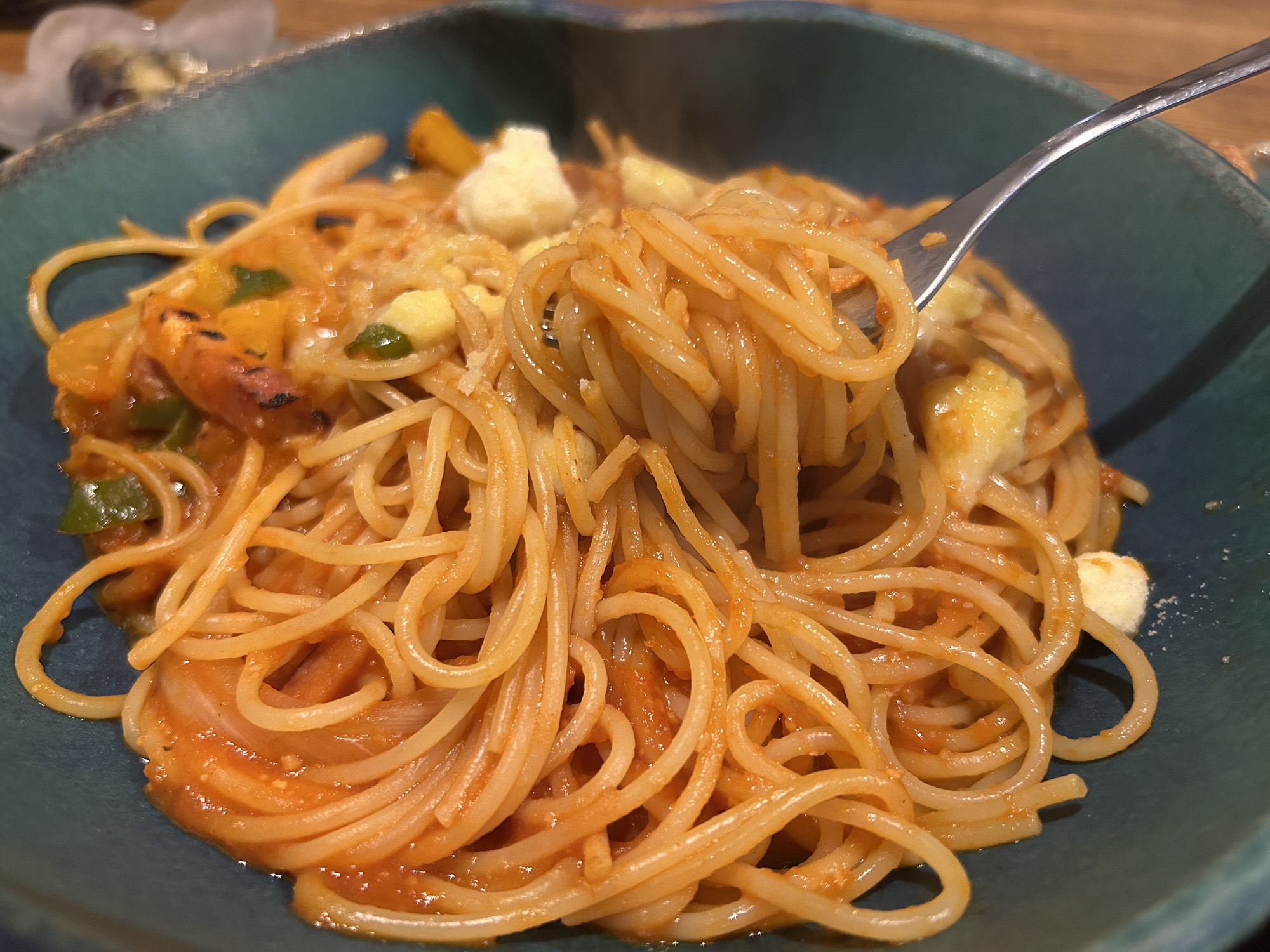 稲城市 地下ダイニング&カフェ つどい ナポリタン