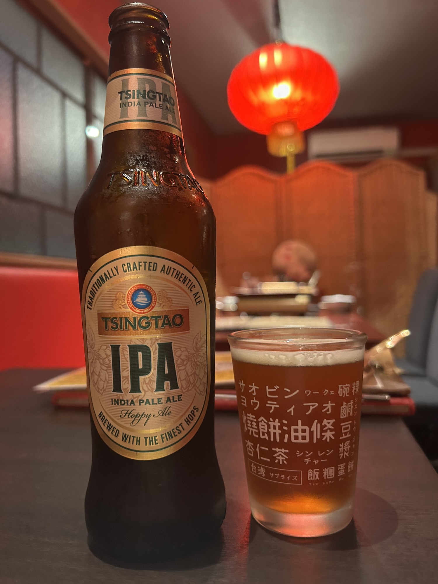 南新宿 麻辣火鍋専門店 越智 ビール