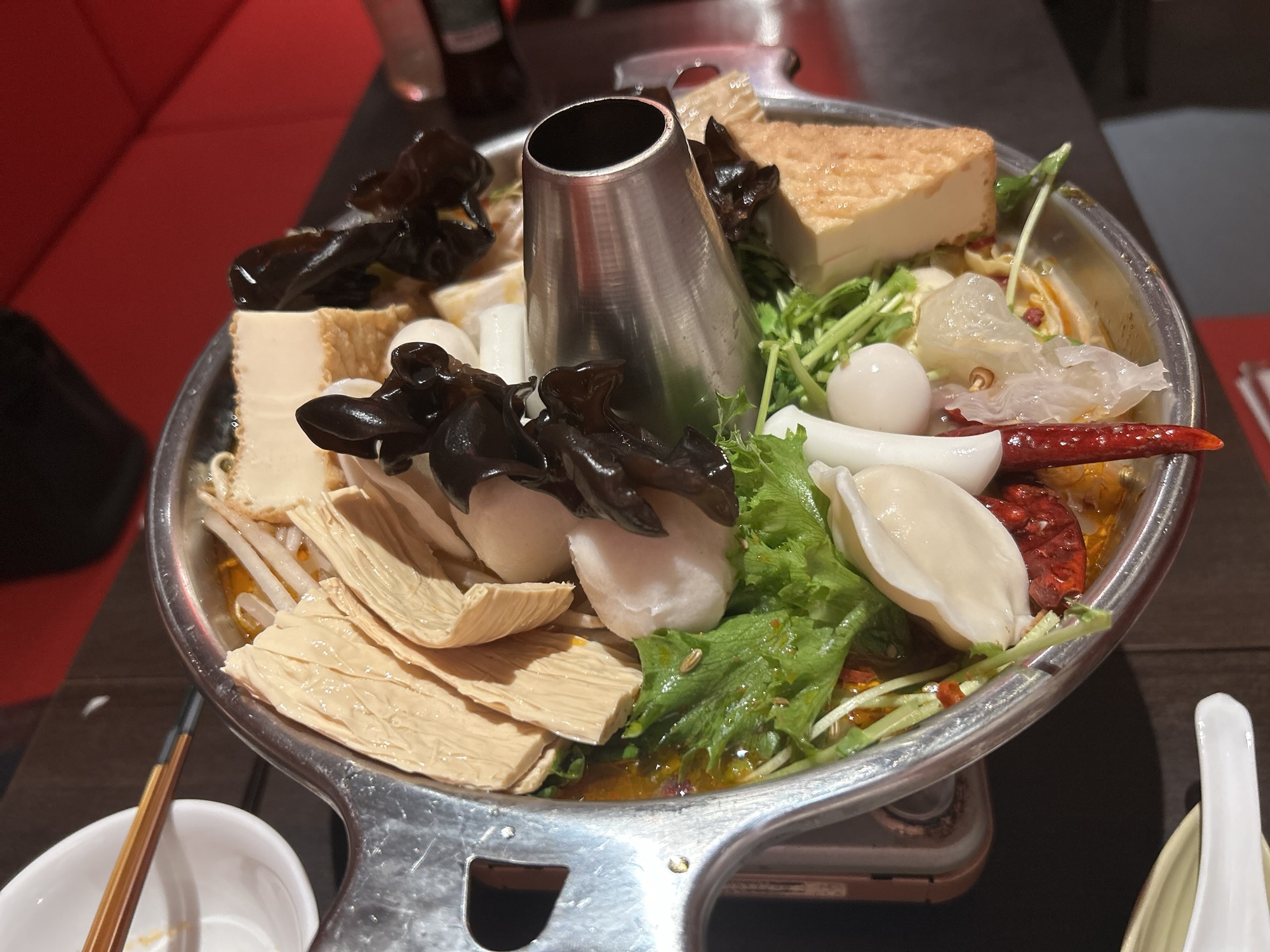 南新宿 麻辣火鍋専門店 越智 火鍋