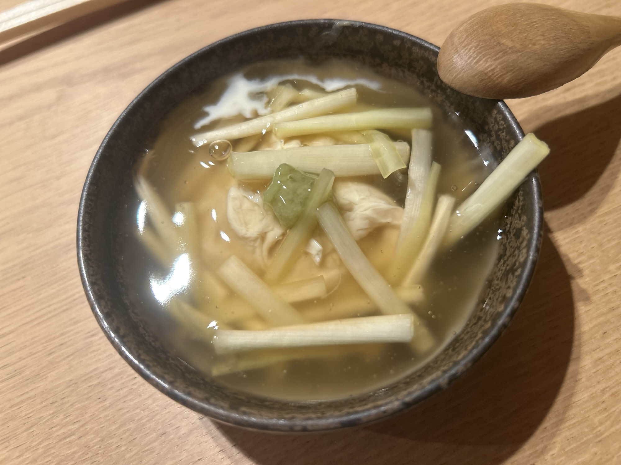 代々木上原 喜わ 汲み湯葉の黄韮の餡掛け