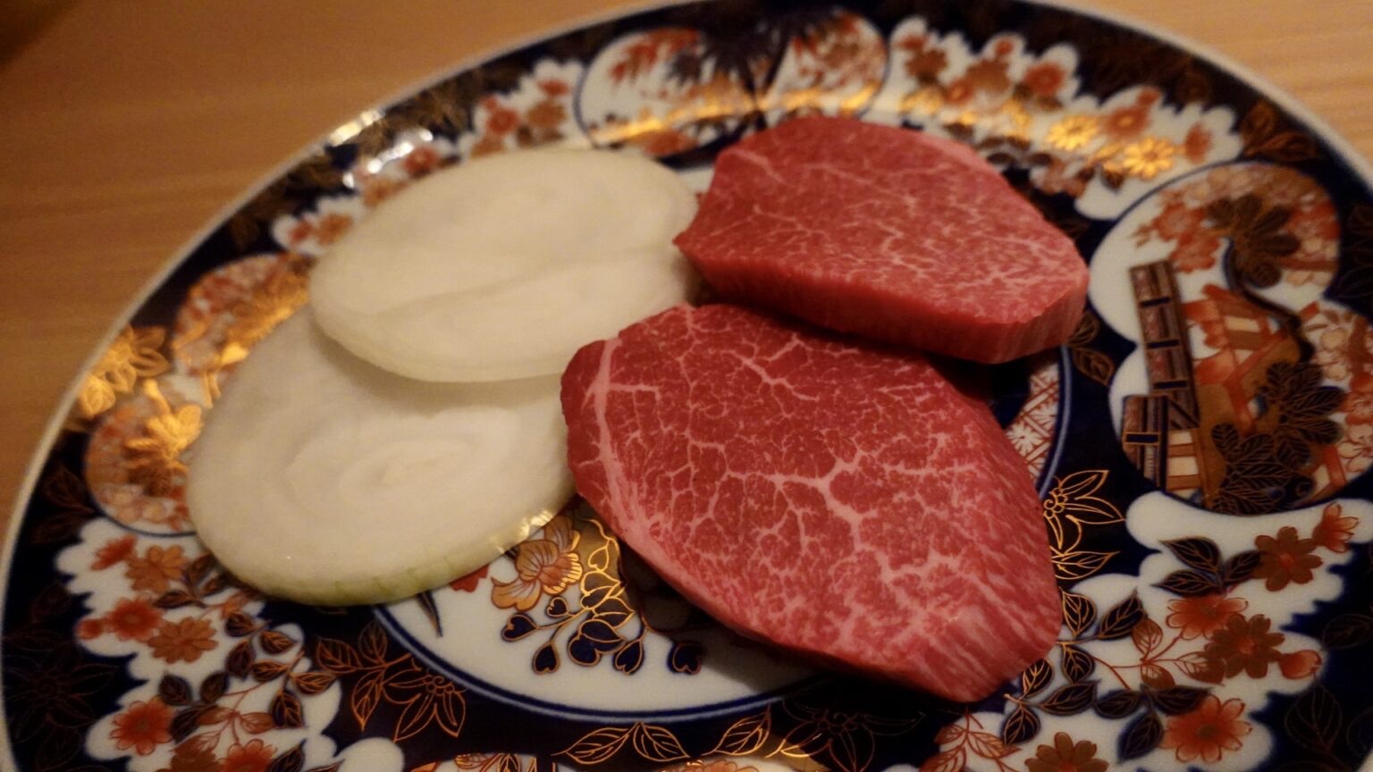 本郷三丁目 肉亭ふたご iki