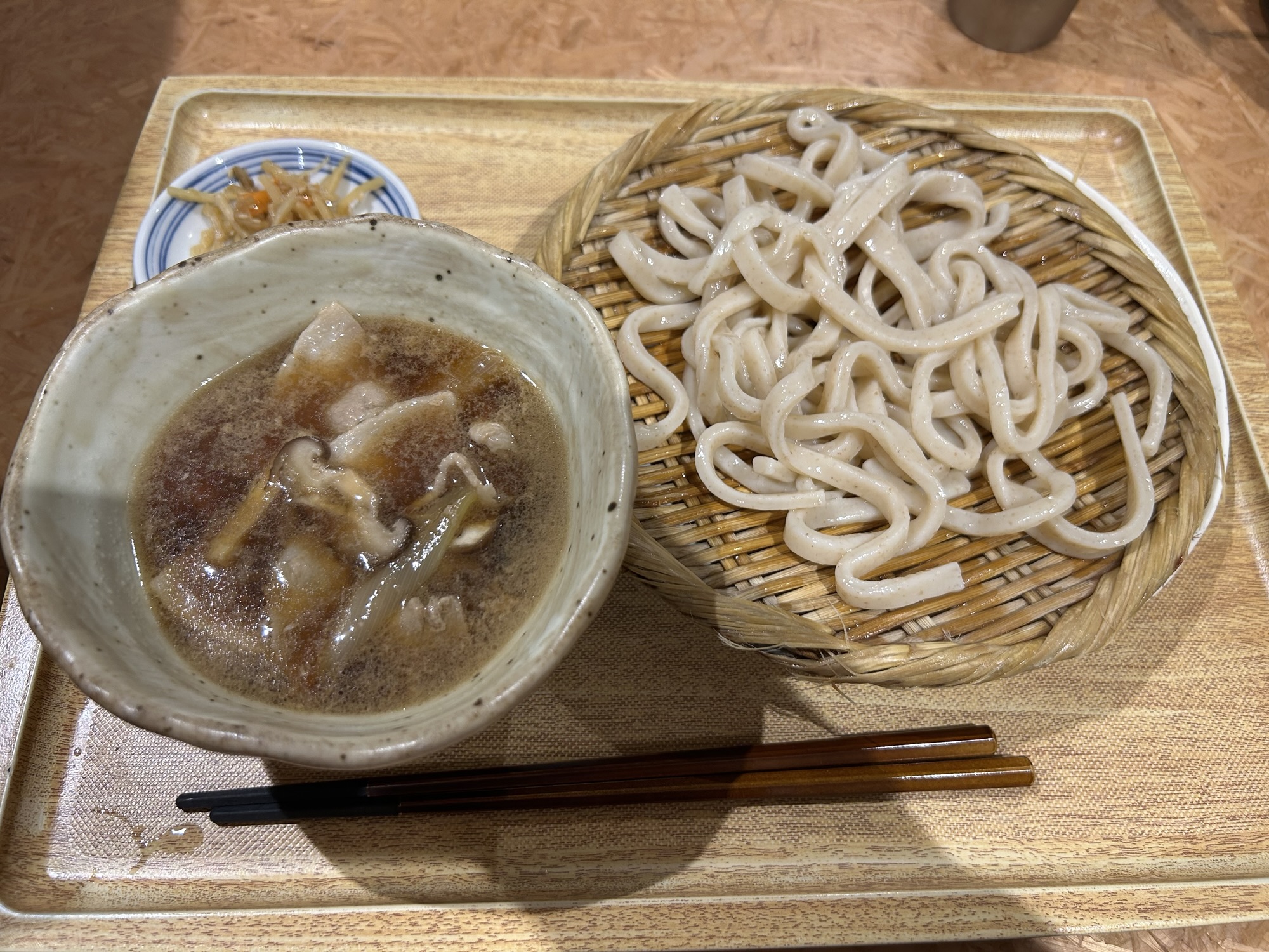 立川 武蔵野うどん こぶし ecute立川店 肉汁つけうどん