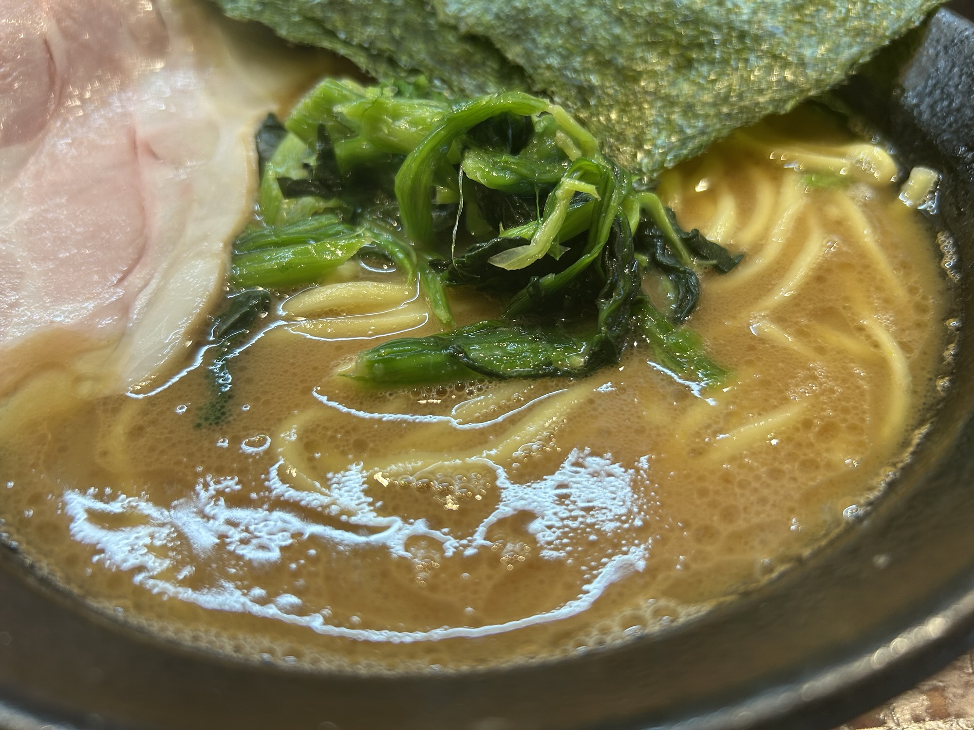立川 麺家 たっとび ラーメン