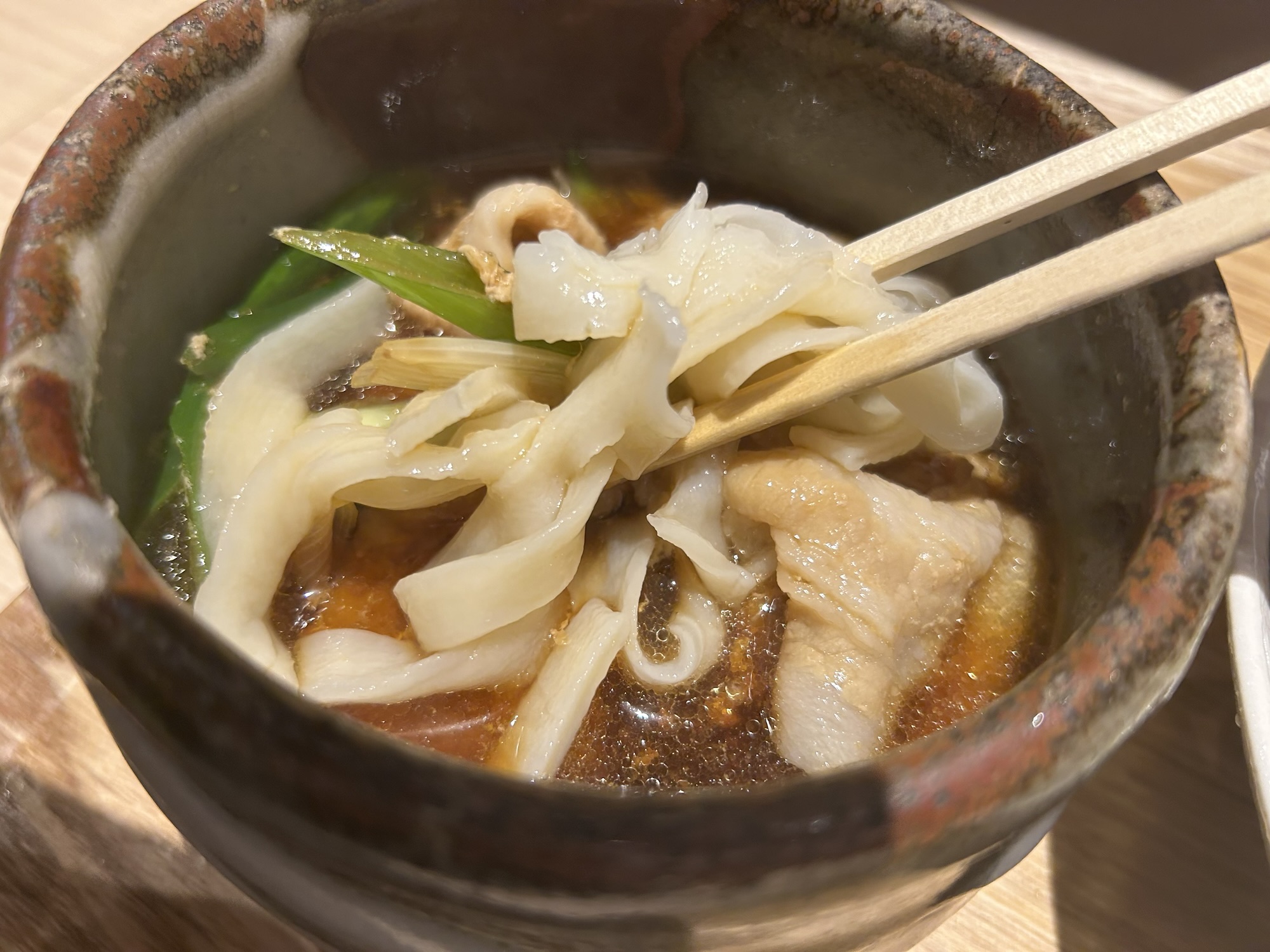 向ヶ丘遊園 肉汁うどん 麦とろ 柳 肉汁うどん