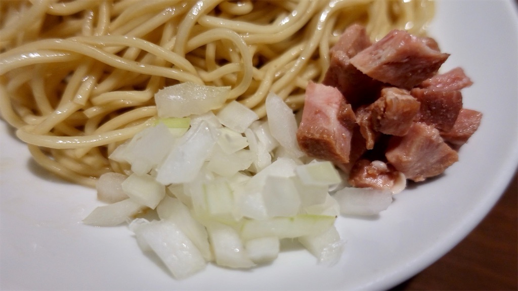 本郷三丁目 麺屋 ねむ瑠 替え玉
