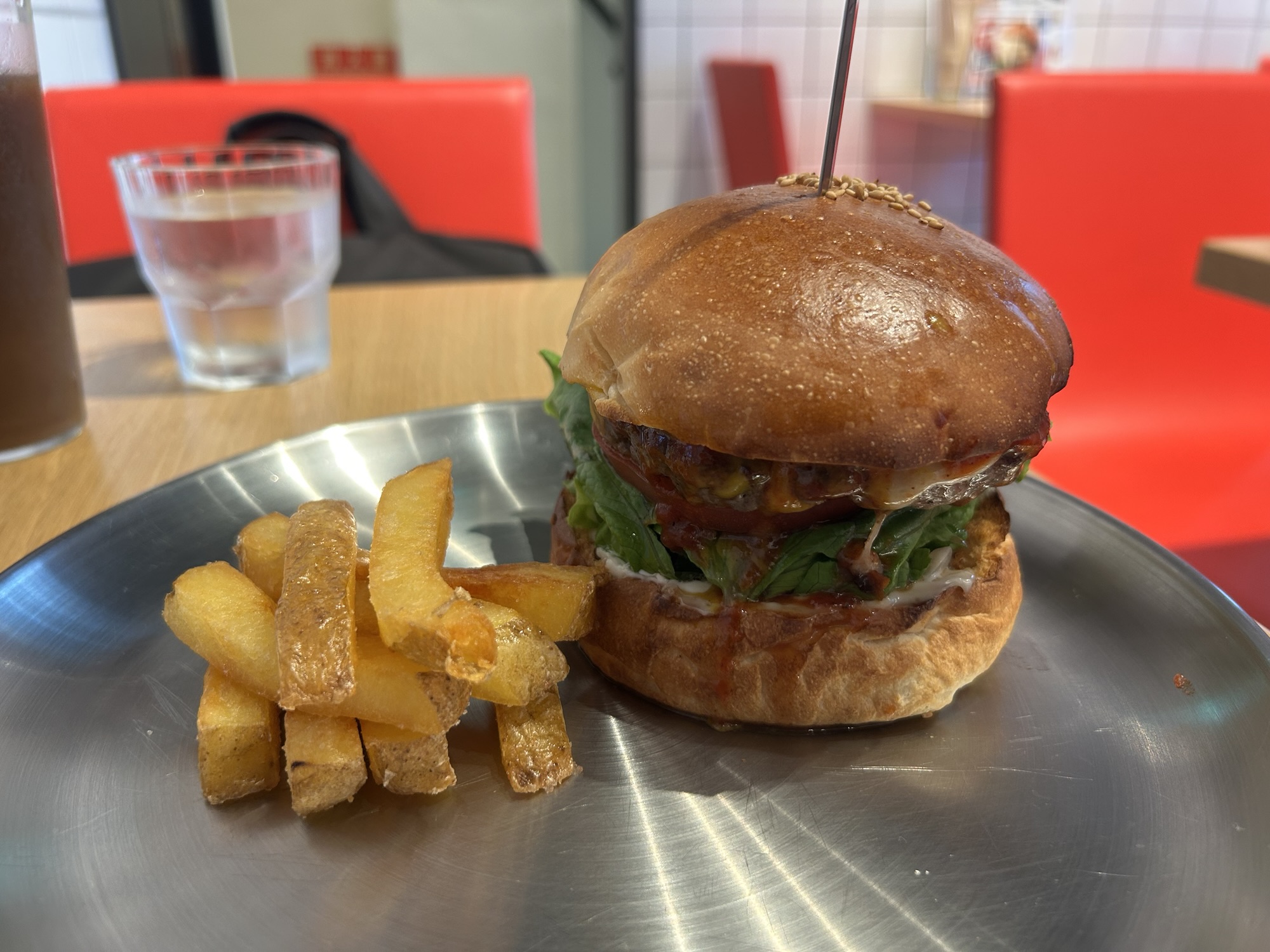 渋谷 BLACK ROCKS BURGER SHIBUYA チーズバーガー