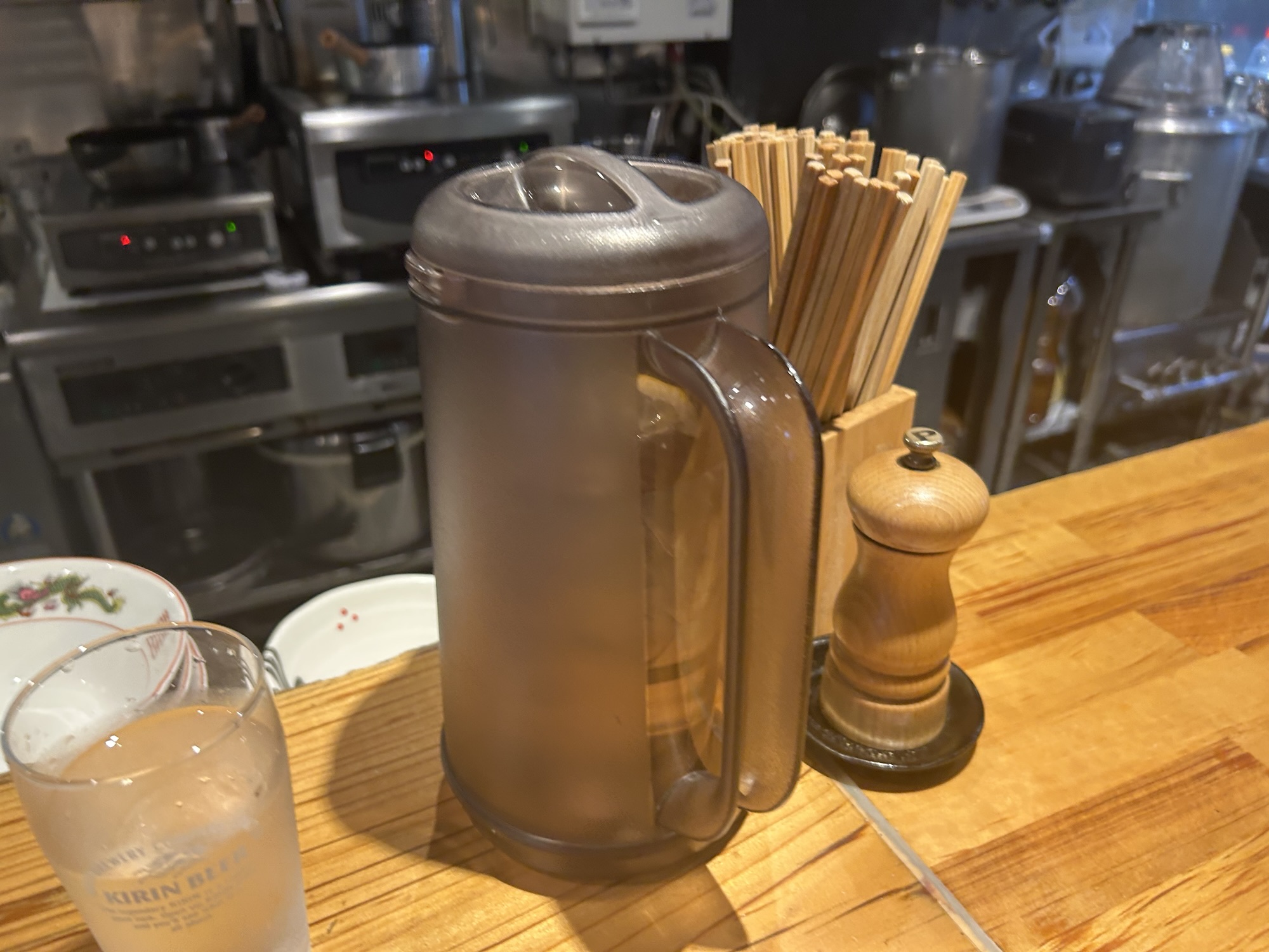 調布市 中華そば 国領大門 カウンター