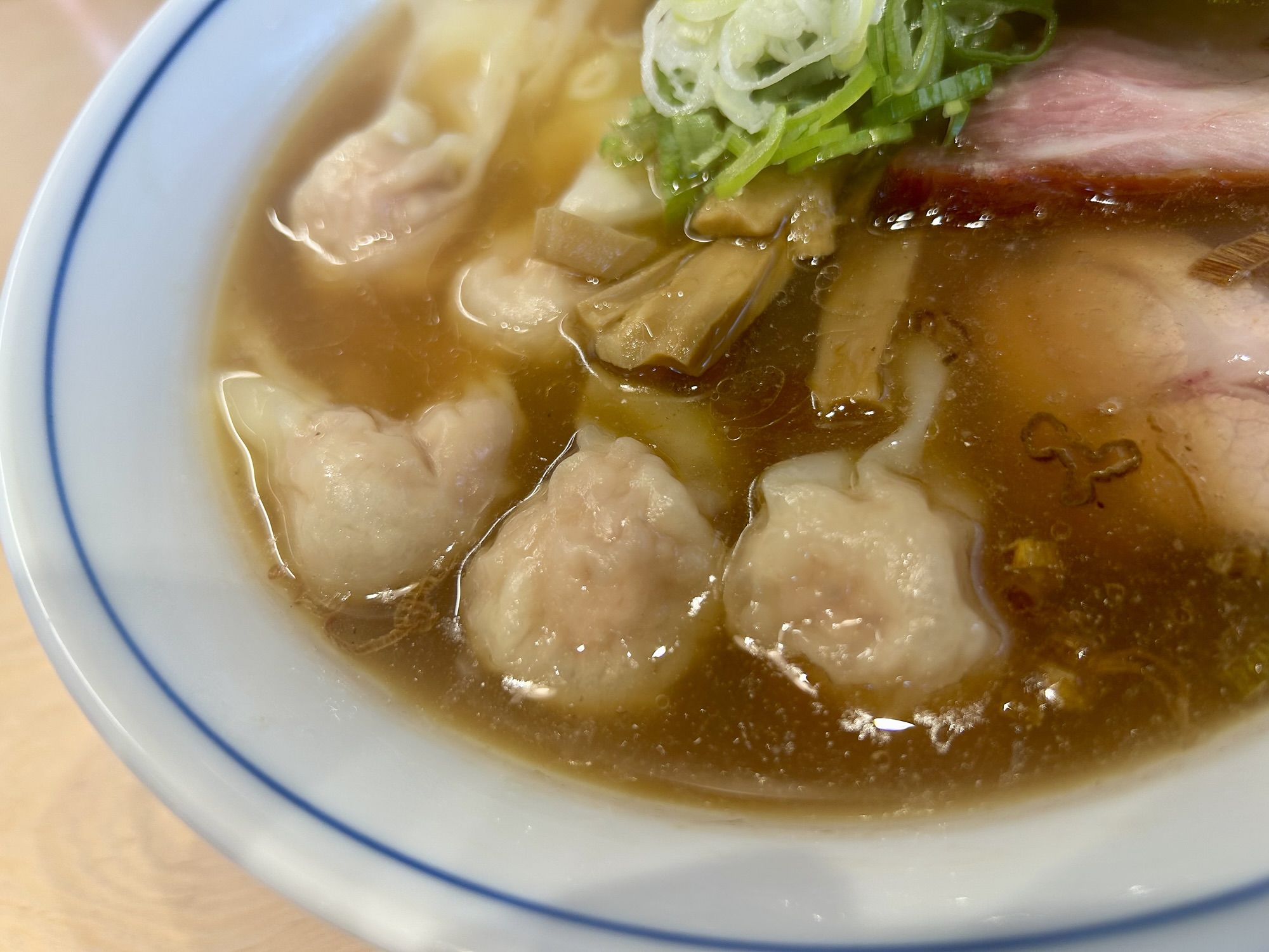 立川 石ゃ森 ワンタン麺