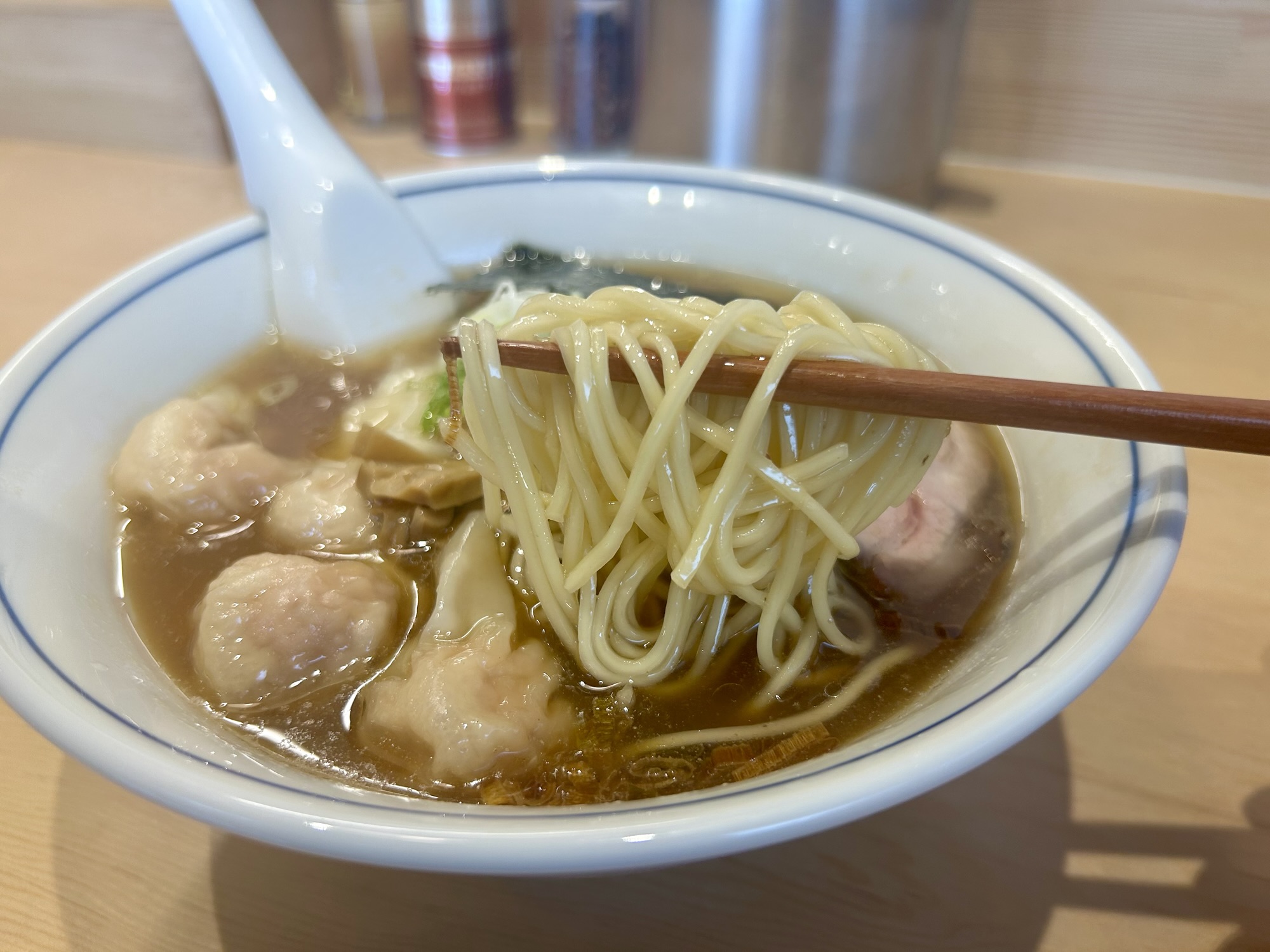 立川 石ゃ森 ワンタン麺