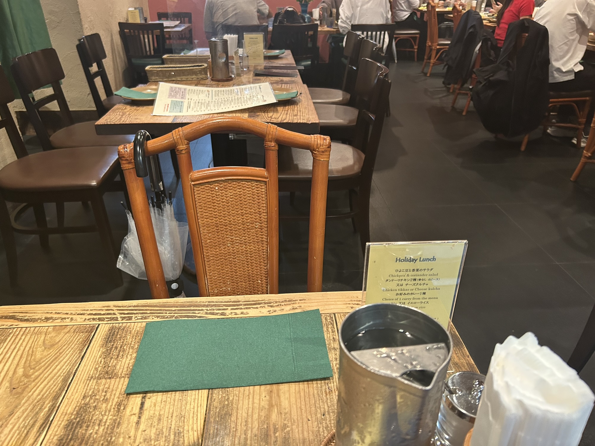 銀座 グルガオン テーブル