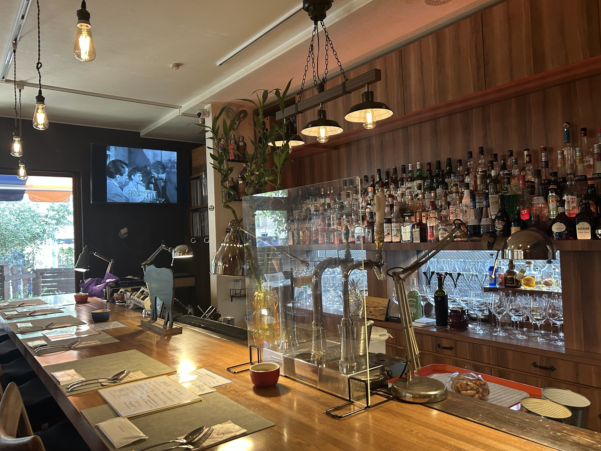 府中 Wine Terrace Yu-me 店内