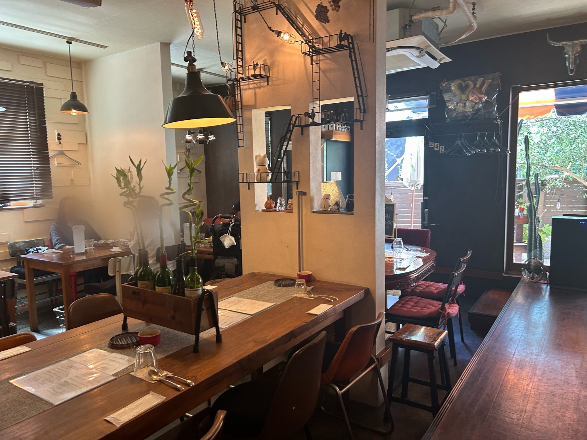 府中 Wine Terrace Yu-me 店内