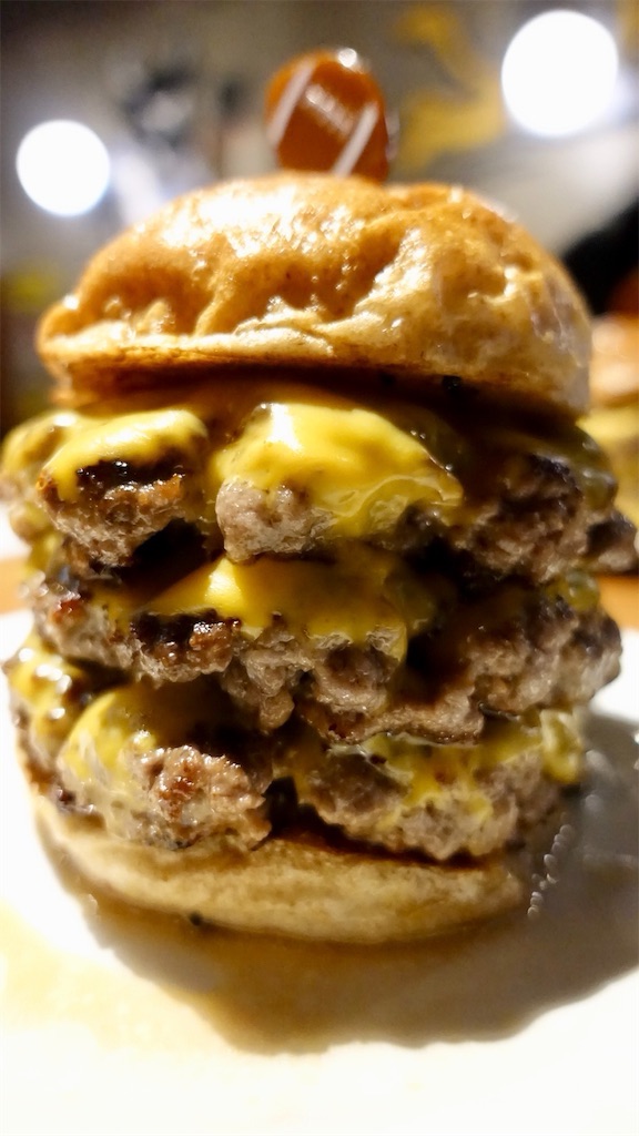 六本木 ゴリゴリバーガー タップルーム 3×3 ゴリゴリバーガー