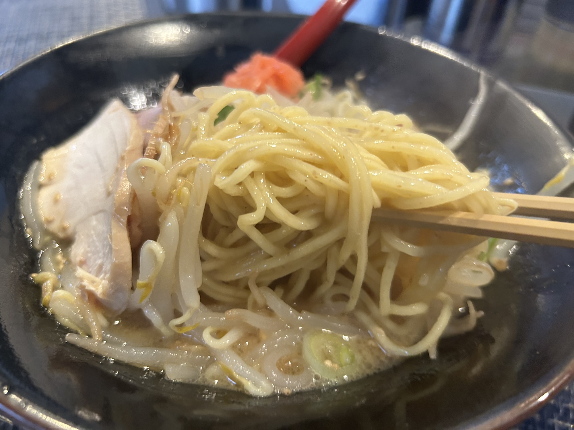 立川 麺屋 かなで 鶏白湯