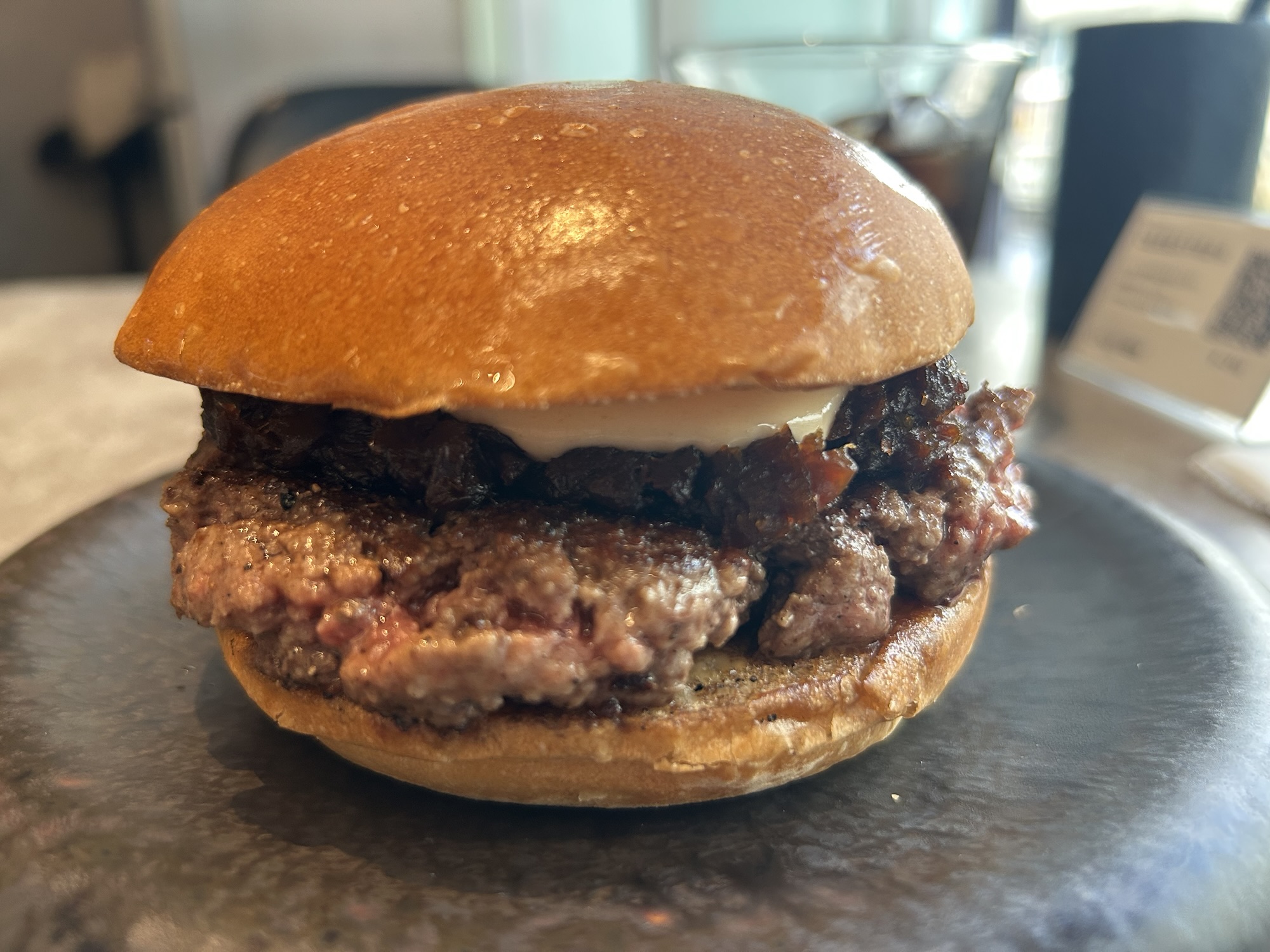 六本木 WAGYU BURGER HIROKIYA ヒロキヤバーガー