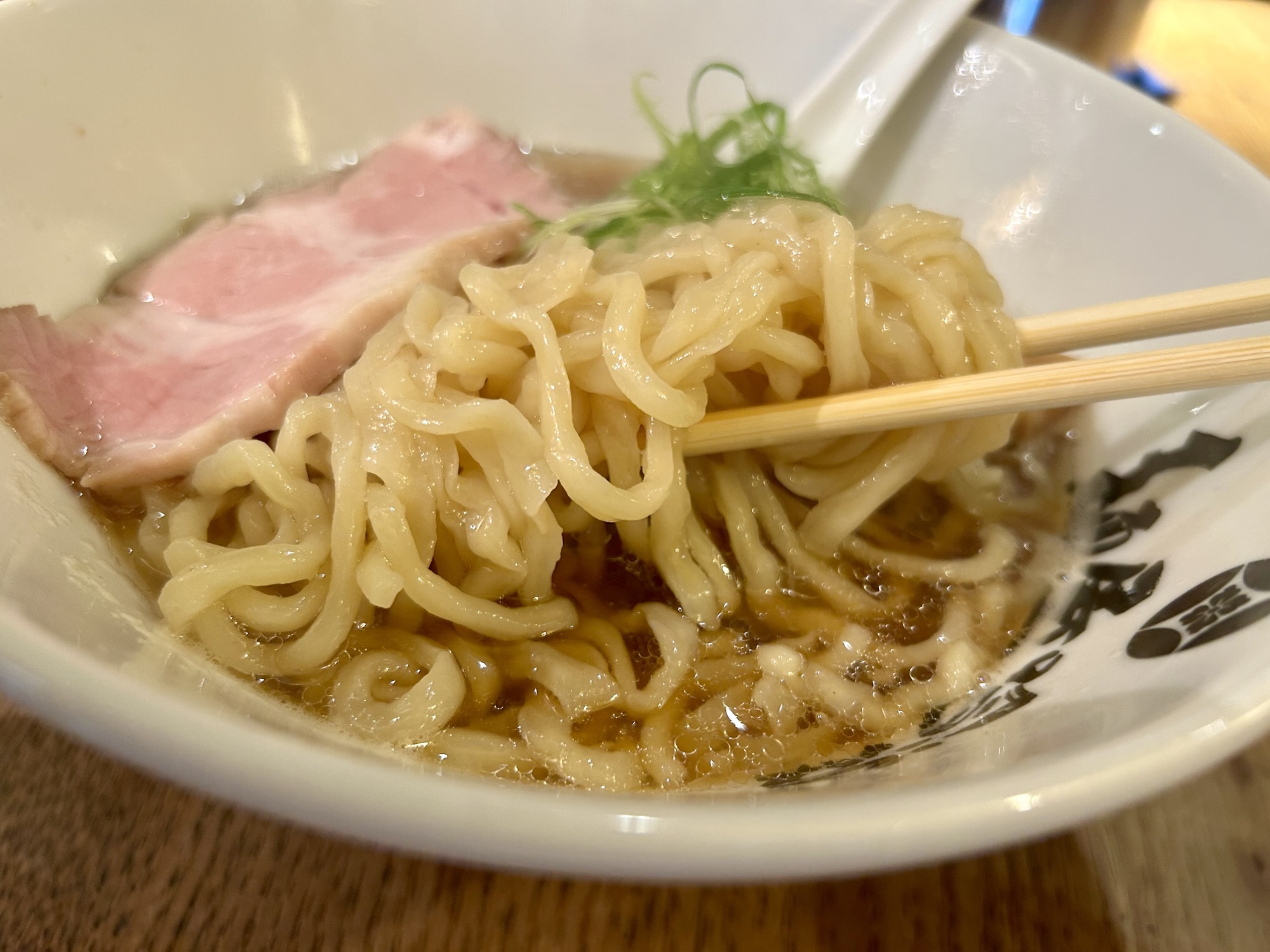 笹塚 麺屋吟治zero 煮干し醤油 ら〜麺
