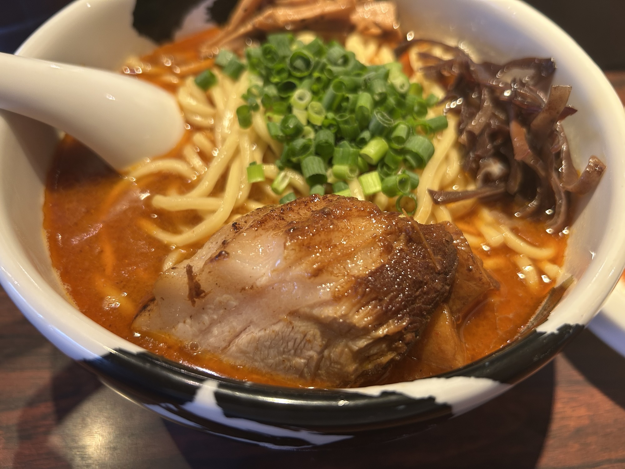御徒町 麺屋武蔵 武骨 御徒町店 赤ら〜麺