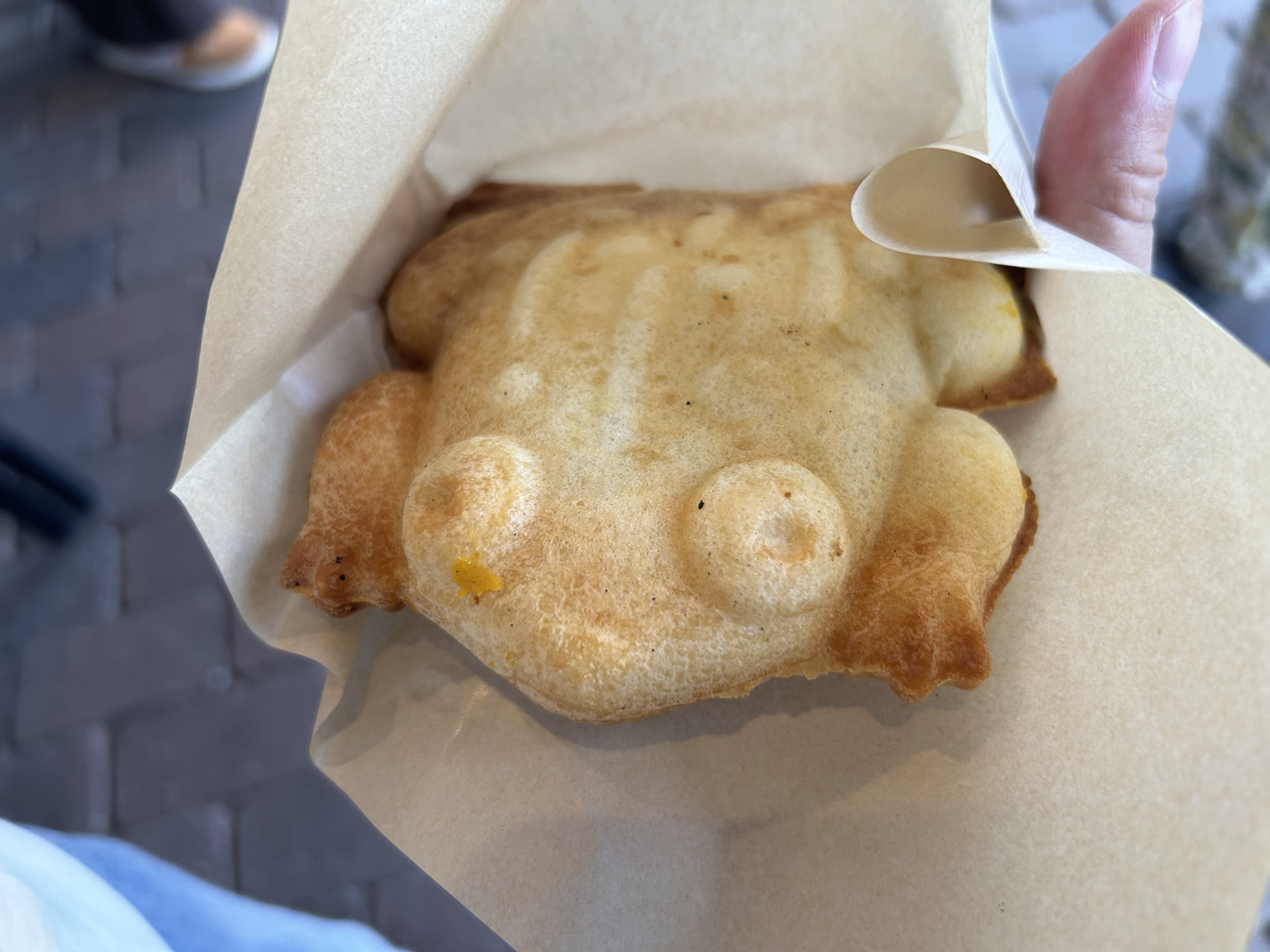 ジブリパーク カエル焼き