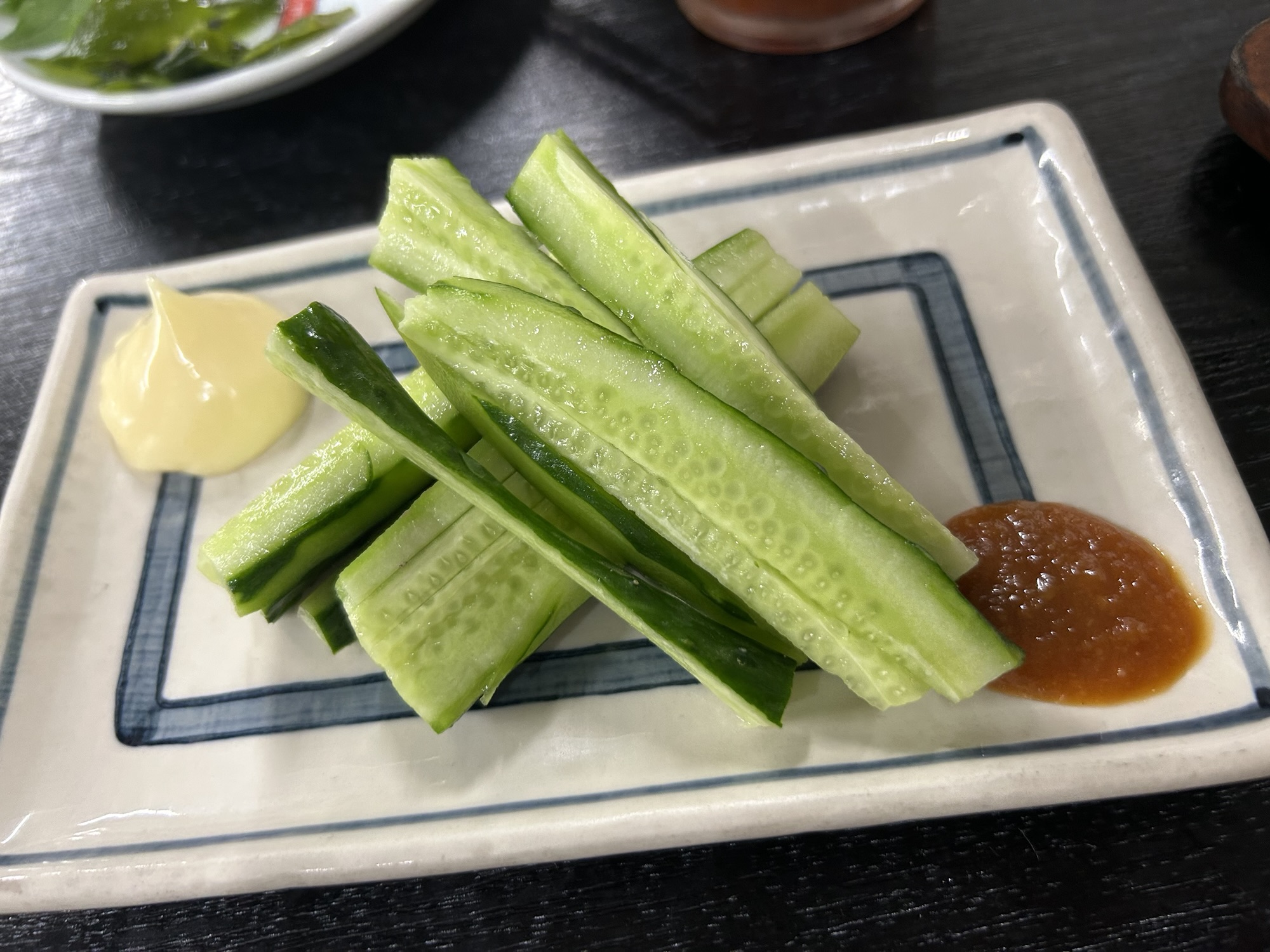 名古屋 世界の山ちゃん 本店 キュウリ